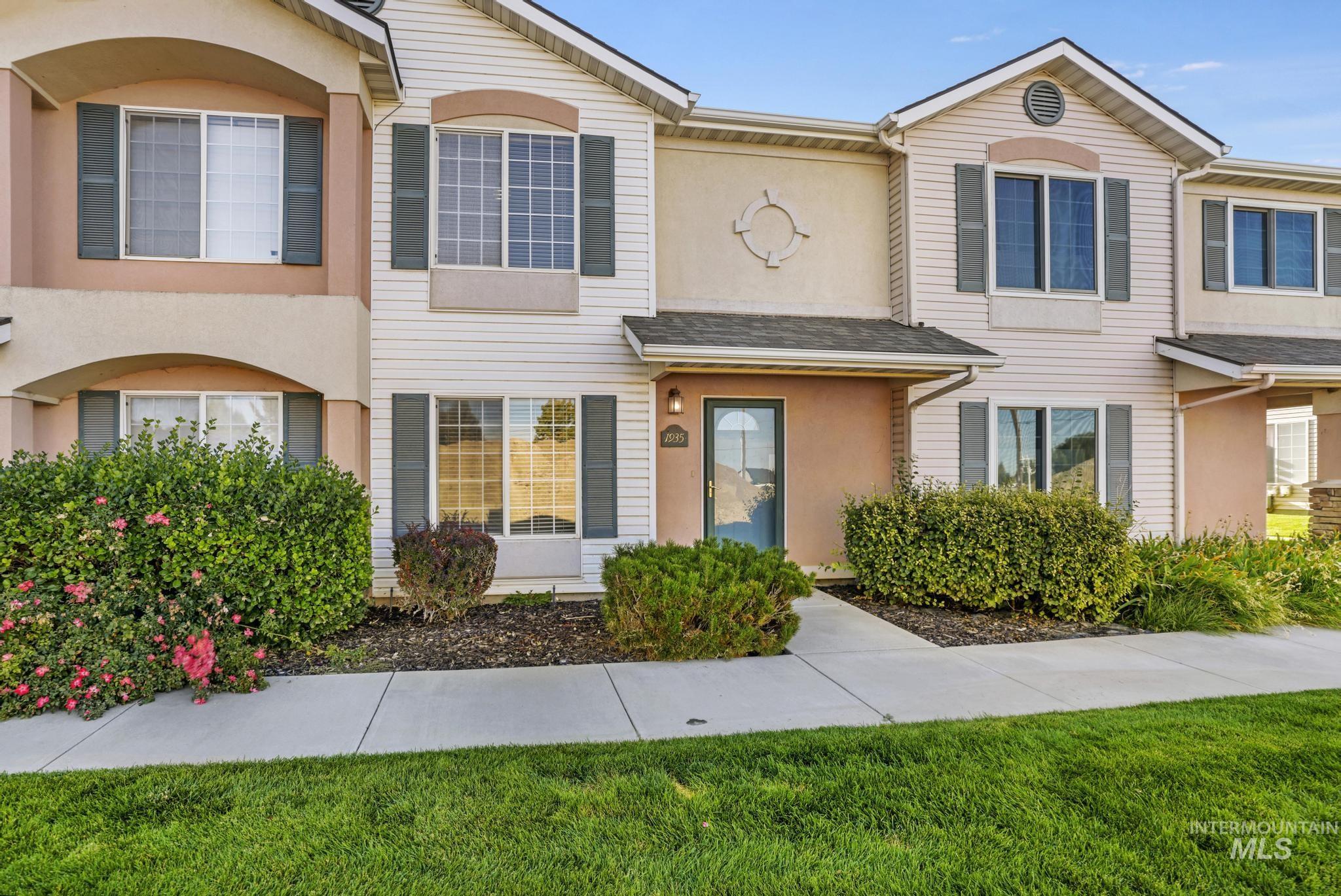 1935 Hampton Way, Twin Falls, Idaho 83301, 3 Bedrooms, 1.5 Bathrooms, Residential For Sale, Price $285,000, 98961678