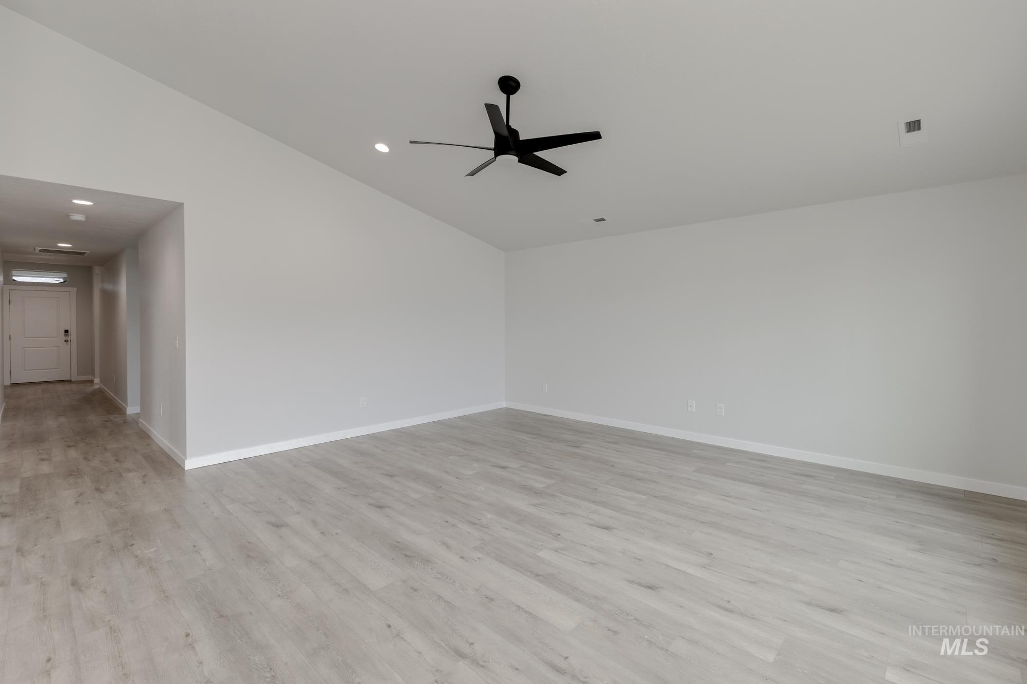 5200 S Big Jacks Creek Ave, Nampa, Idaho 83686, 4 Bedrooms, 2 Bathrooms, Residential For Sale, Price $464,990,MLS 98961679