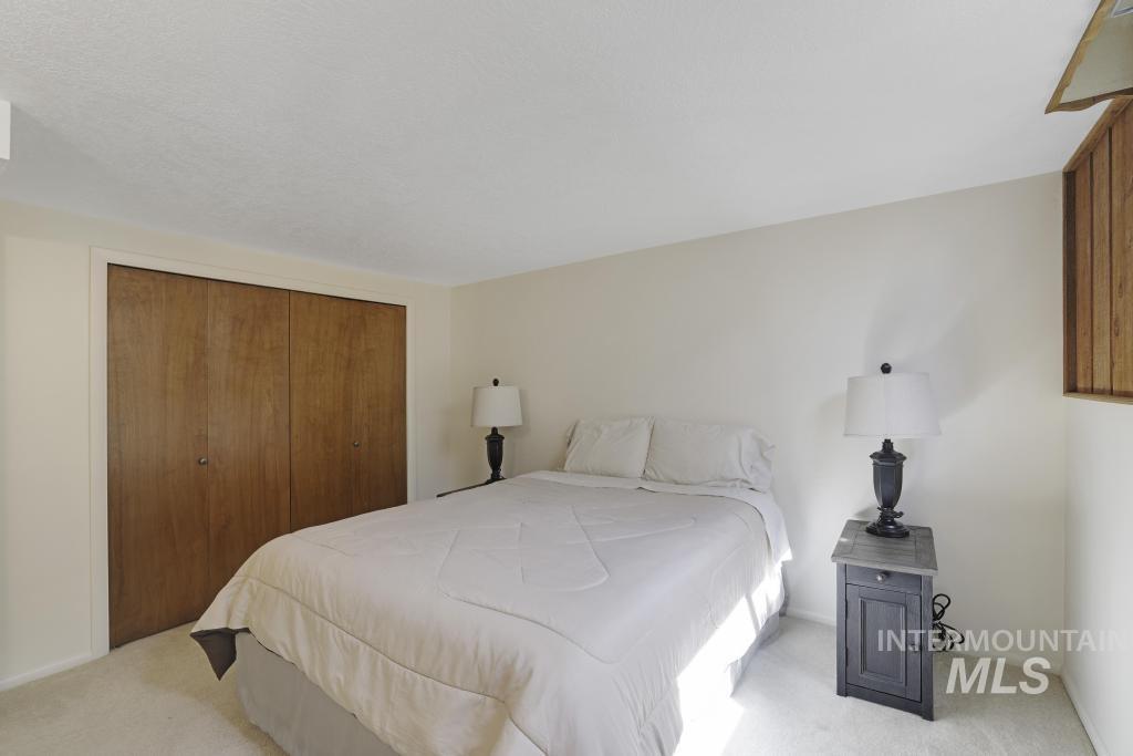 2351 Castle Drive, Twin Falls, Idaho 83301, 3 Bedrooms, 2 Bathrooms, Residential For Sale, Price $419,900,MLS 98961713