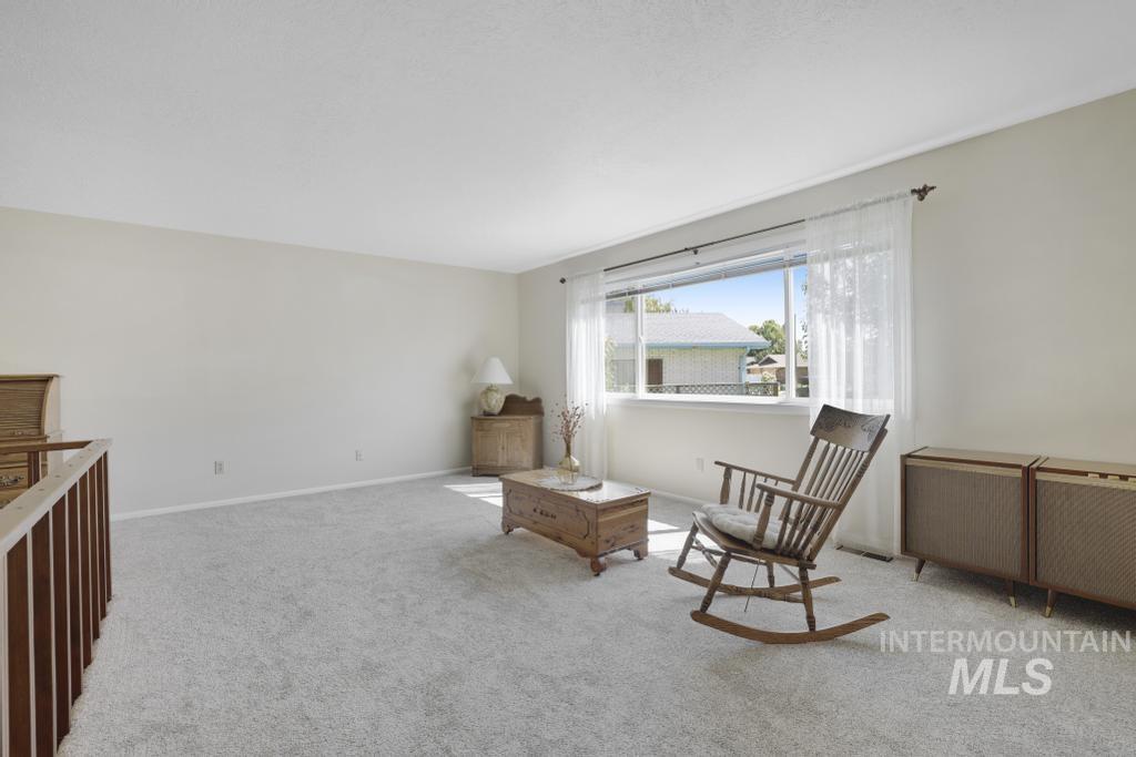 2351 Castle Drive, Twin Falls, Idaho 83301, 3 Bedrooms, 2 Bathrooms, Residential For Sale, Price $419,900,MLS 98961713