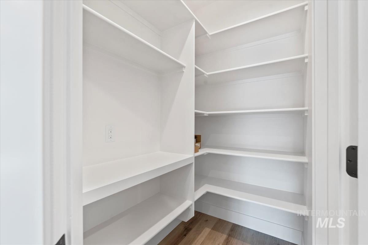 11201 S Corballis Ln, Kuna, Idaho 83634, 3 Bedrooms, 2 Bathrooms, Residential For Sale, Price $459,880,MLS 98961714