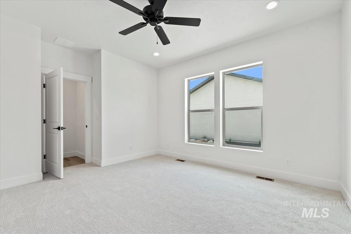 11201 S Corballis Ln, Kuna, Idaho 83634, 3 Bedrooms, 2 Bathrooms, Residential For Sale, Price $459,880,MLS 98961714