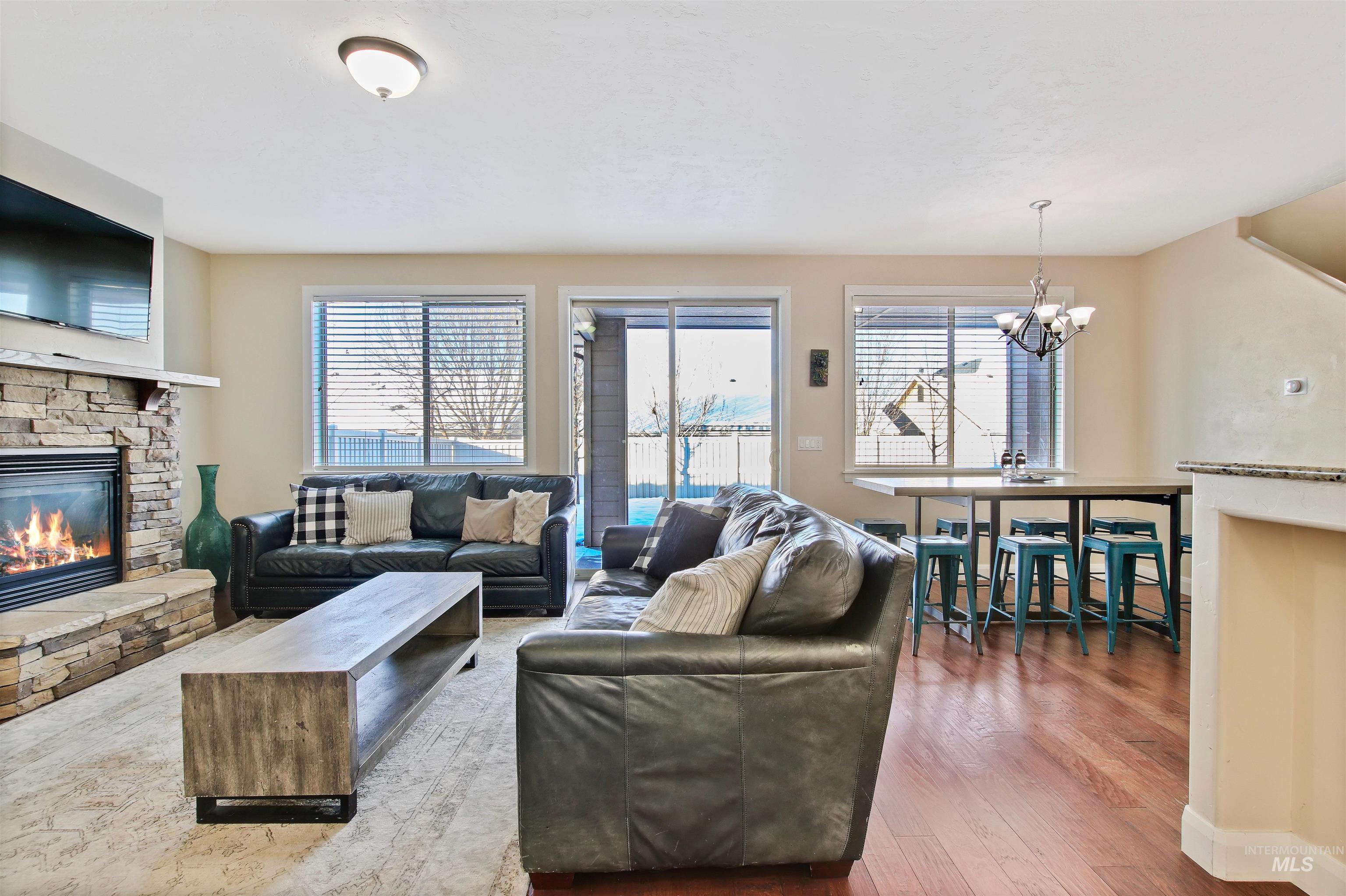 4631 N Adale Ave, Meridian, Idaho 83646, 5 Bedrooms, 3 Bathrooms, Residential For Sale, Price $569,900,MLS 98961717