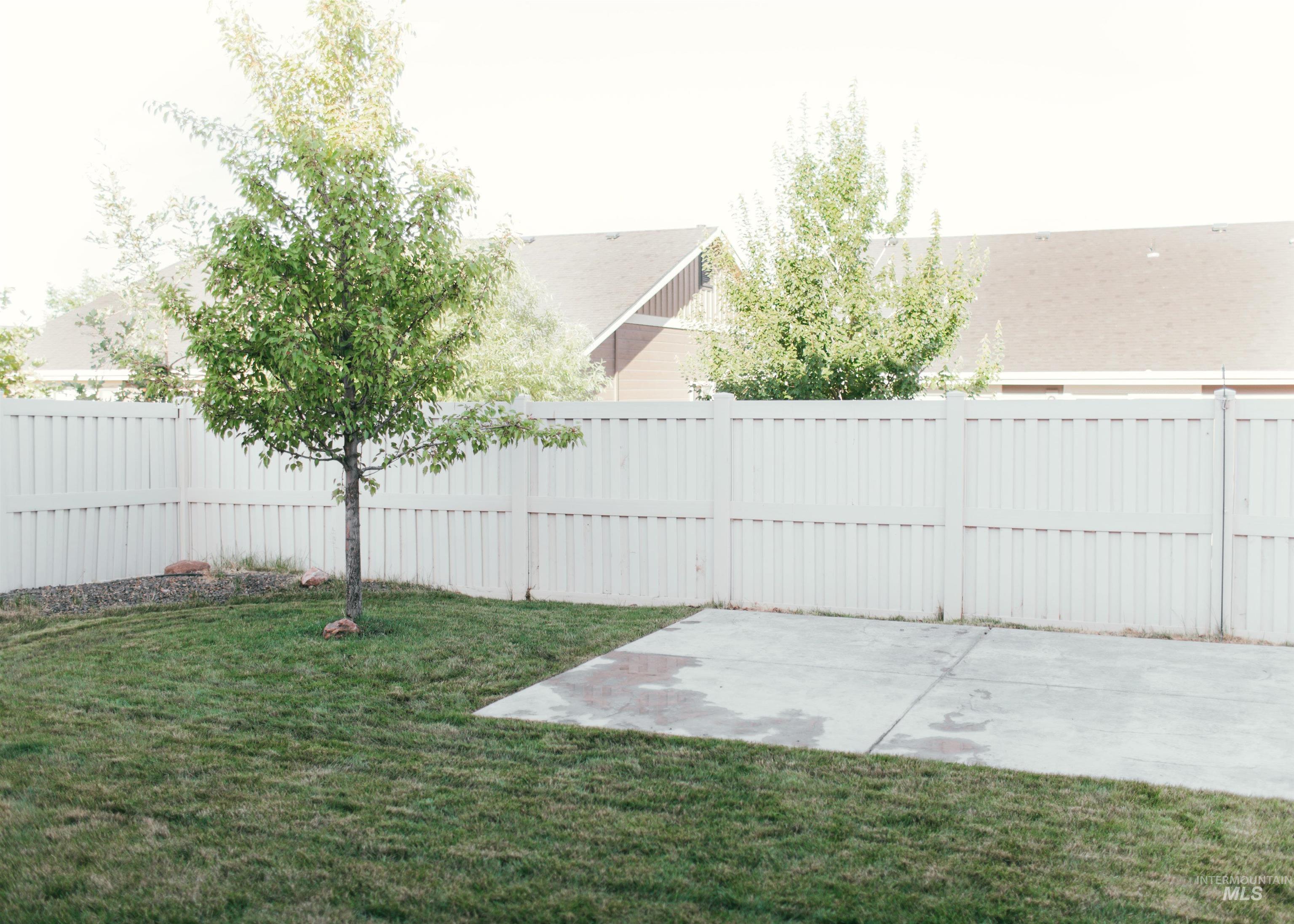 4631 N Adale Ave, Meridian, Idaho 83646, 5 Bedrooms, 3 Bathrooms, Residential For Sale, Price $569,900,MLS 98961717