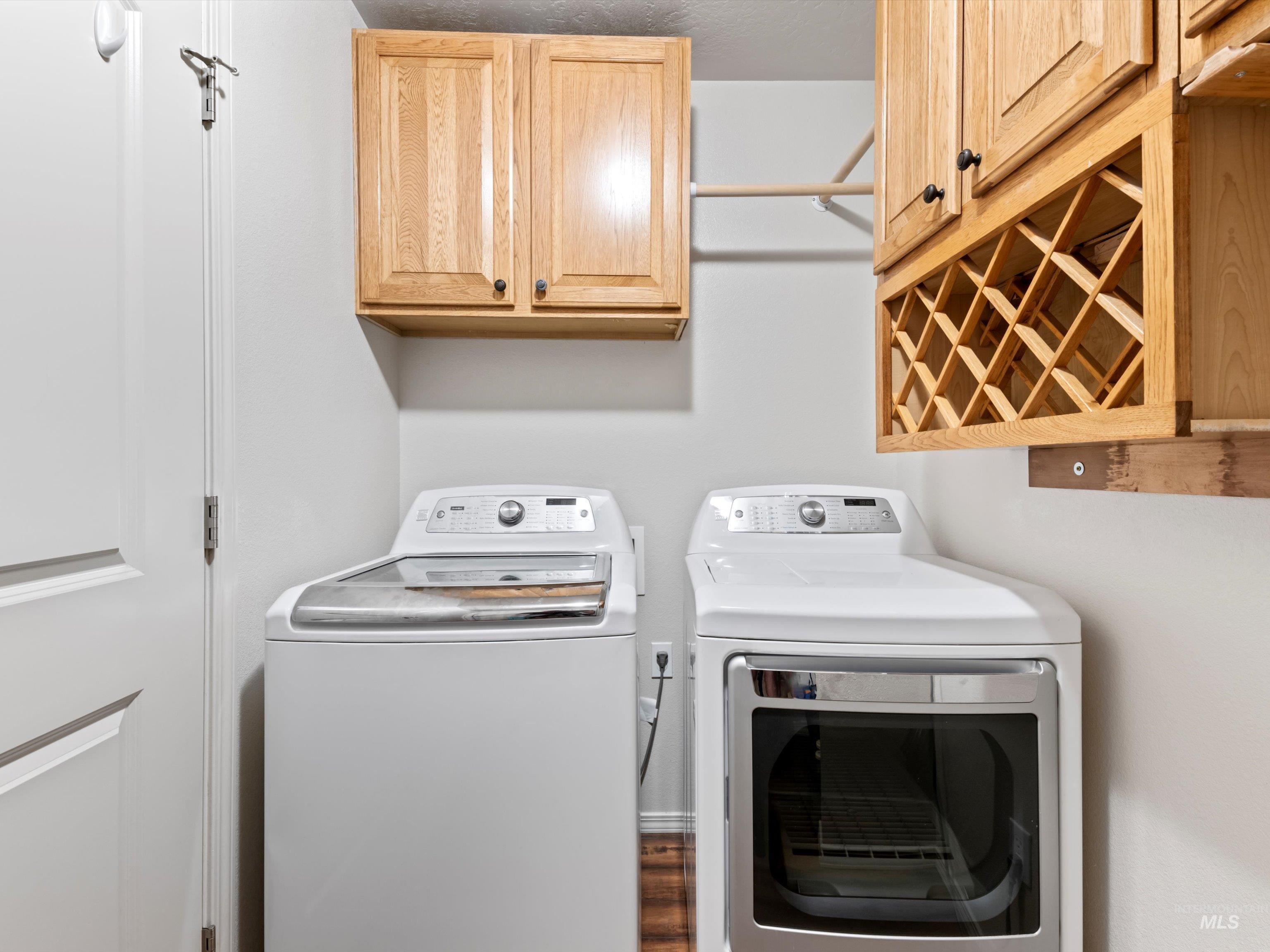 10473 W Jerry Peak St, Boise, Idaho 83709, 3 Bedrooms, 2.5 Bathrooms, Residential For Sale, Price $424,000,MLS 98961726