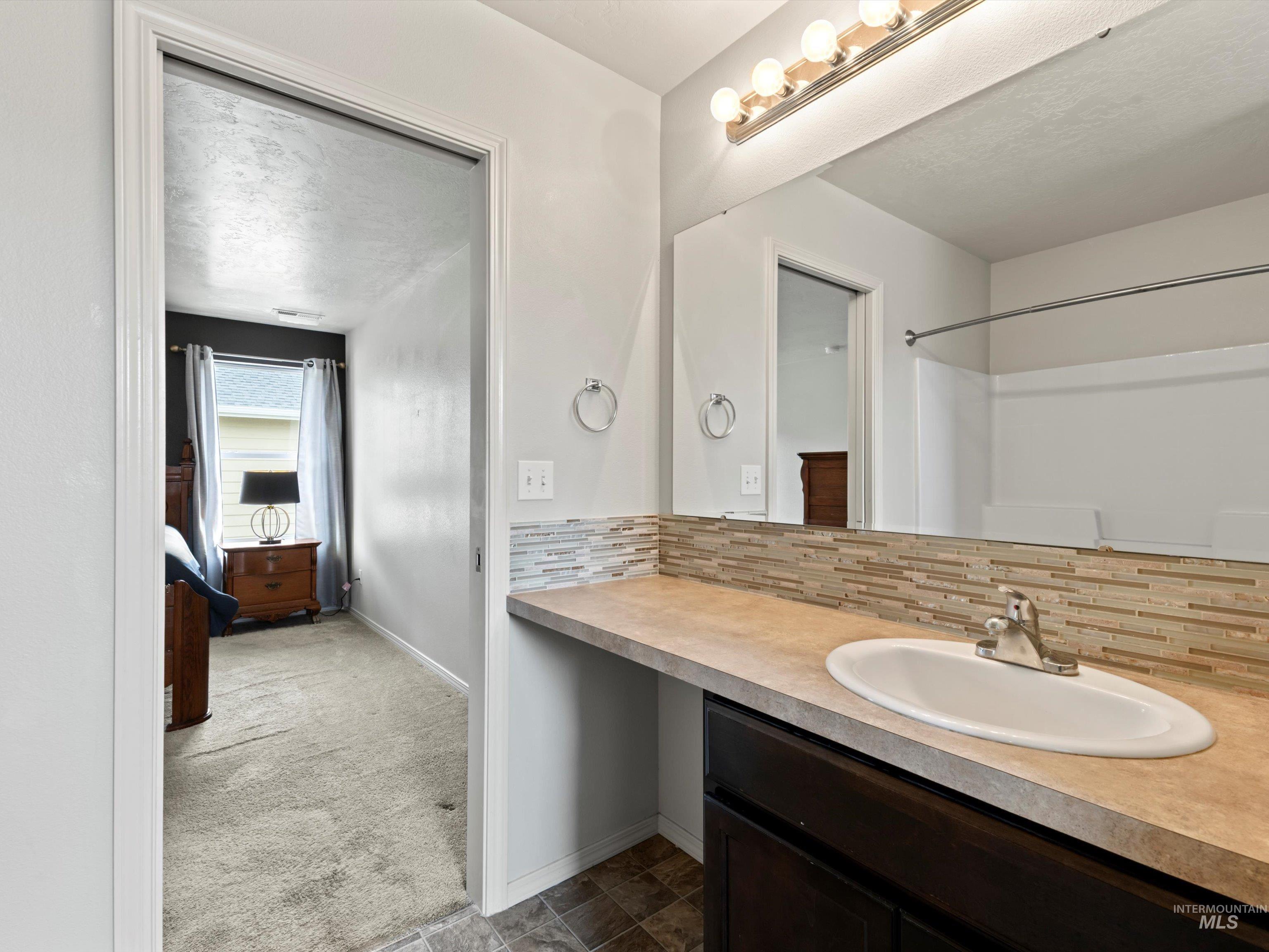 10473 W Jerry Peak St, Boise, Idaho 83709, 3 Bedrooms, 2.5 Bathrooms, Residential For Sale, Price $424,000,MLS 98961726