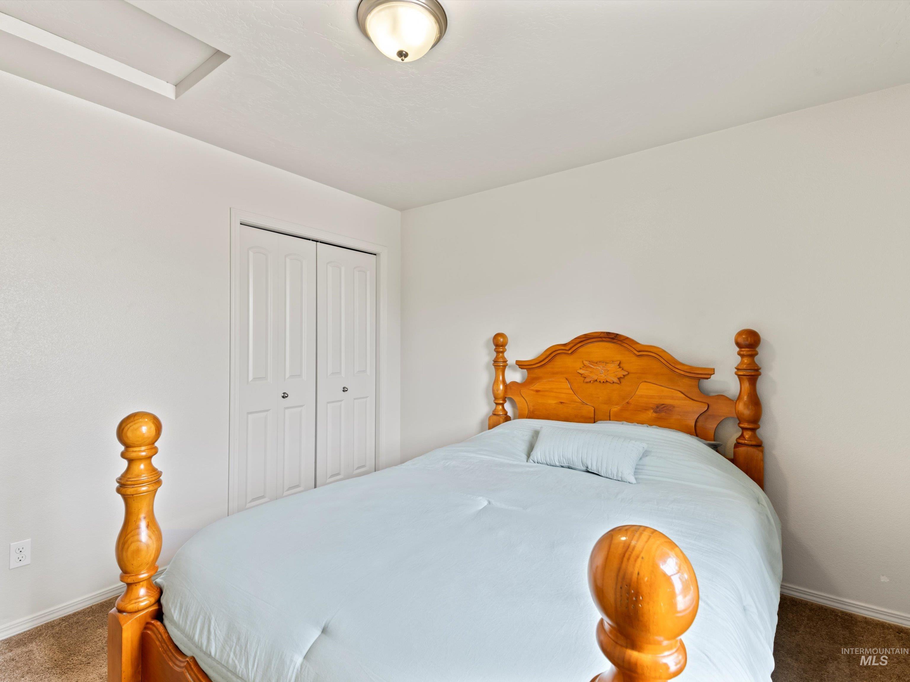 10473 W Jerry Peak St, Boise, Idaho 83709, 3 Bedrooms, 2.5 Bathrooms, Residential For Sale, Price $424,000,MLS 98961726