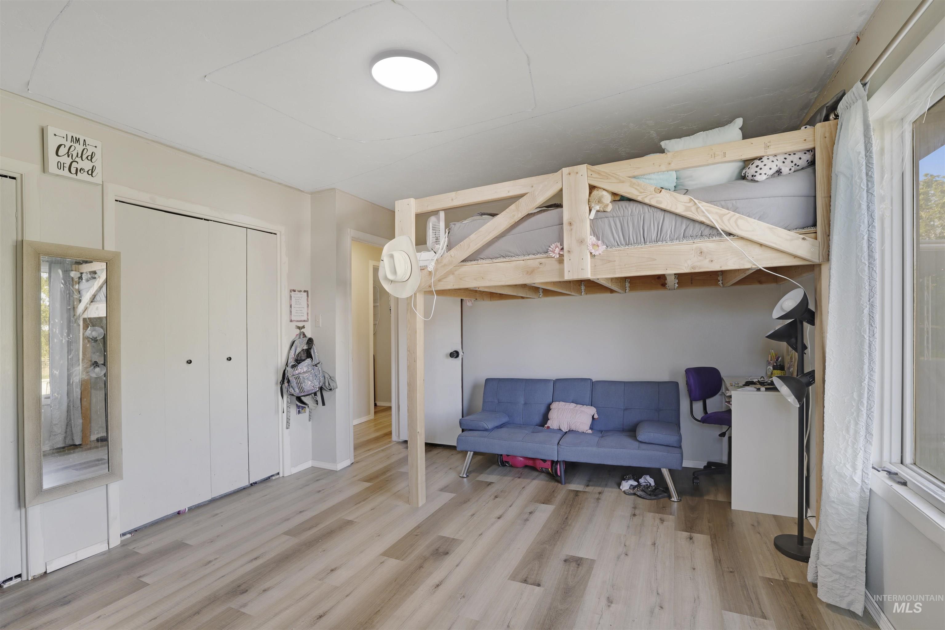 1120 S Stevens Street, Filer, Idaho 83328, 3 Bedrooms, 2 Bathrooms, Residential For Sale, Price $465,000,MLS 98961753