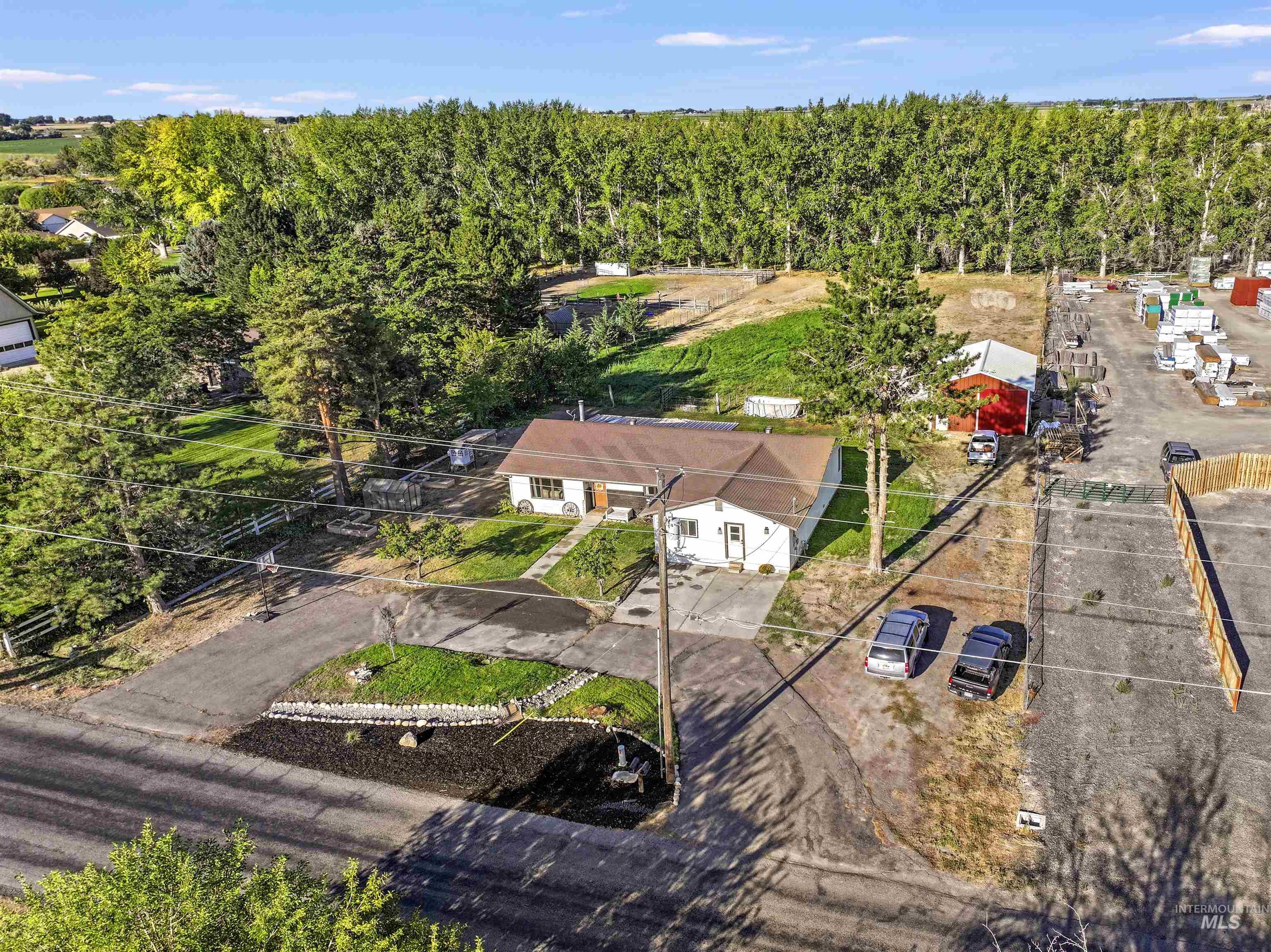 1120 S Stevens Street, Filer, Idaho 83328, 3 Bedrooms, 2 Bathrooms, Residential For Sale, Price $465,000,MLS 98961753