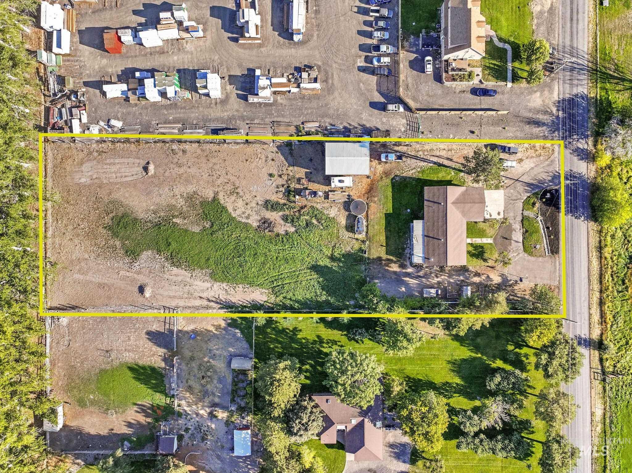 1120 S Stevens Street, Filer, Idaho 83328, 3 Bedrooms, 2 Bathrooms, Residential For Sale, Price $465,000,MLS 98961753