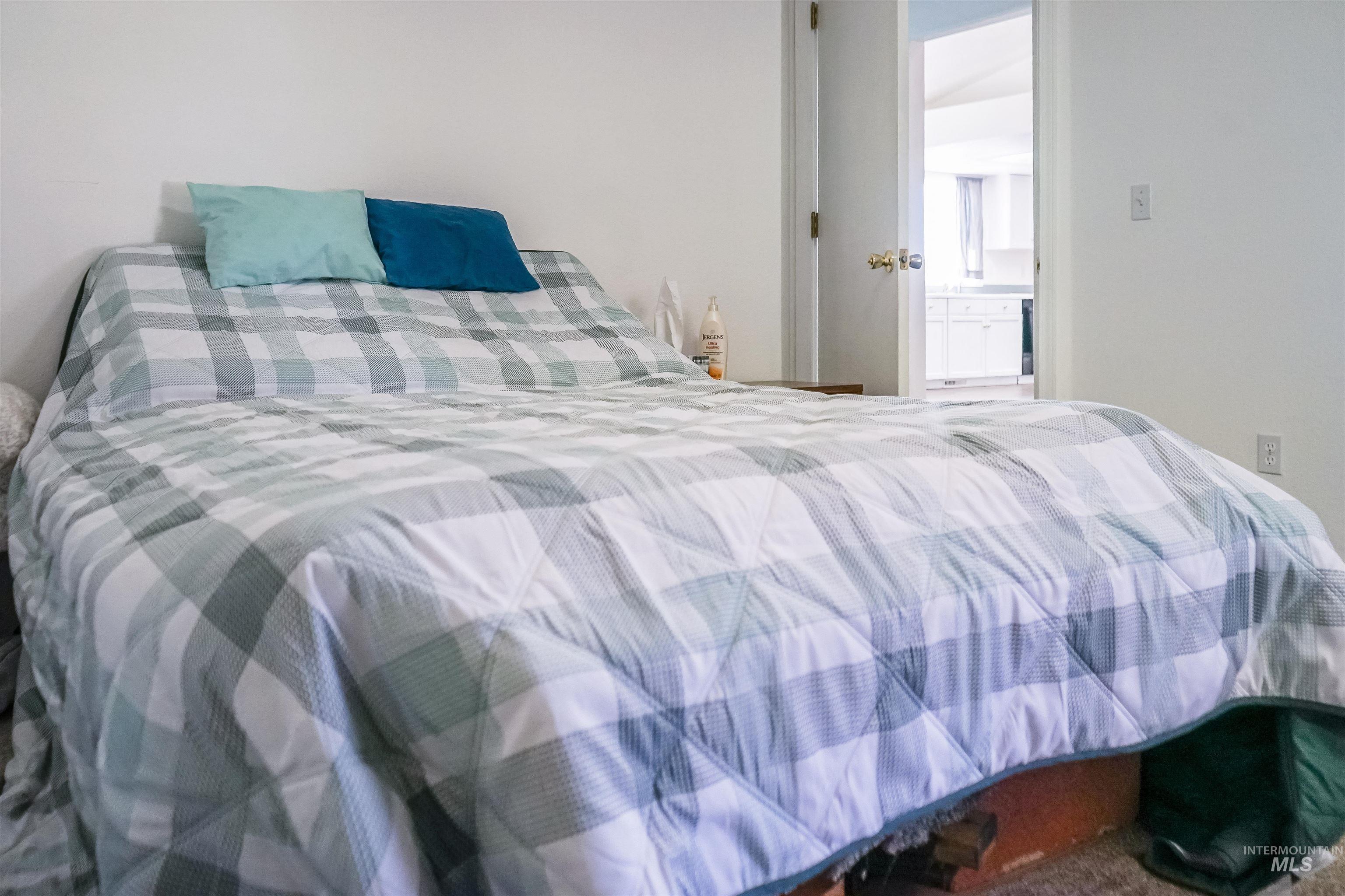 2019 W Snyder Dr, Meridian, Idaho 83642, 3 Bedrooms, 2 Bathrooms, Residential For Sale, Price $389,900,MLS 98961759