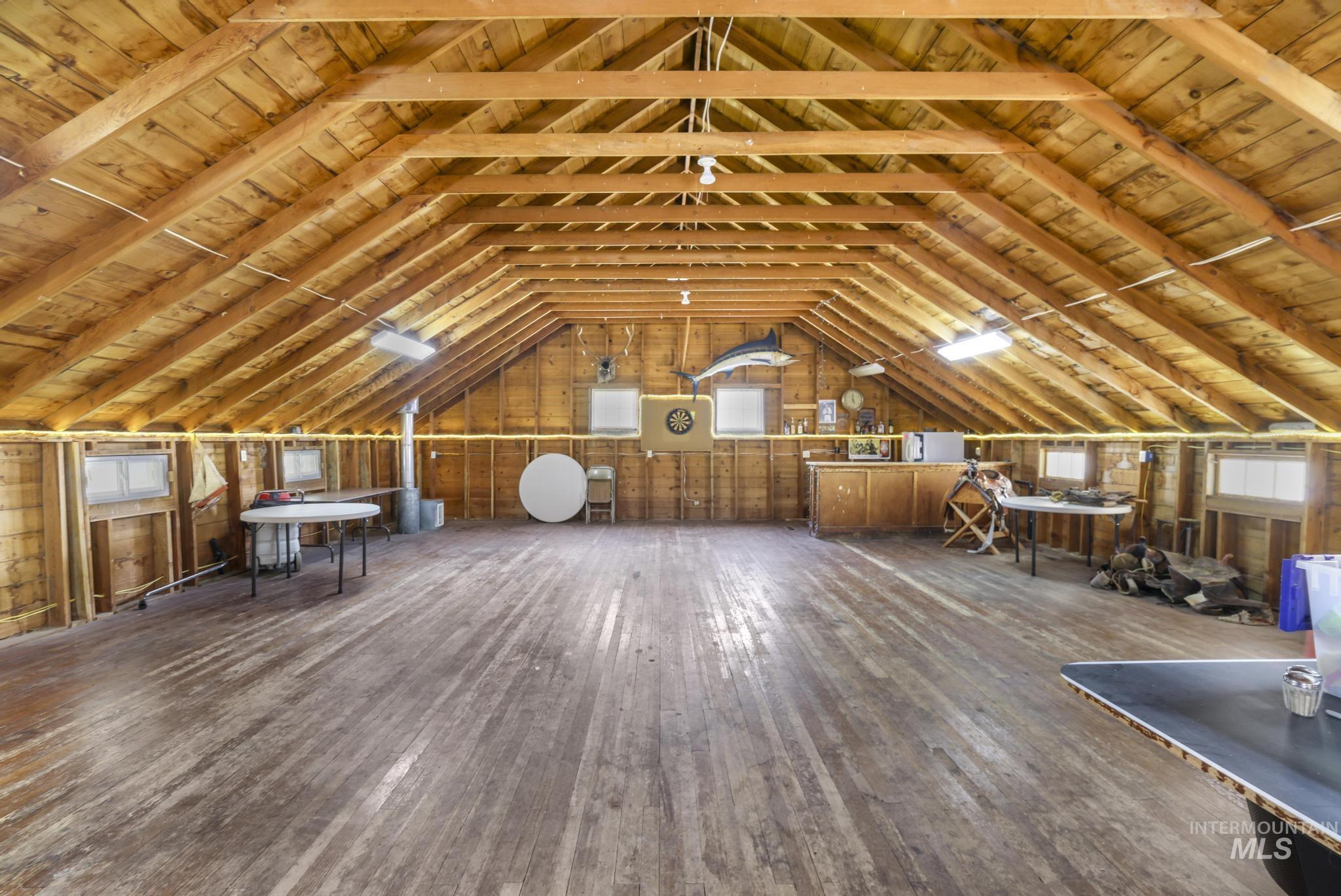 916 Hankins Rd N, Twin Falls, Idaho 83301, 3 Bedrooms, 4 Bathrooms, Residential For Sale, Price $750,000,MLS 98961760