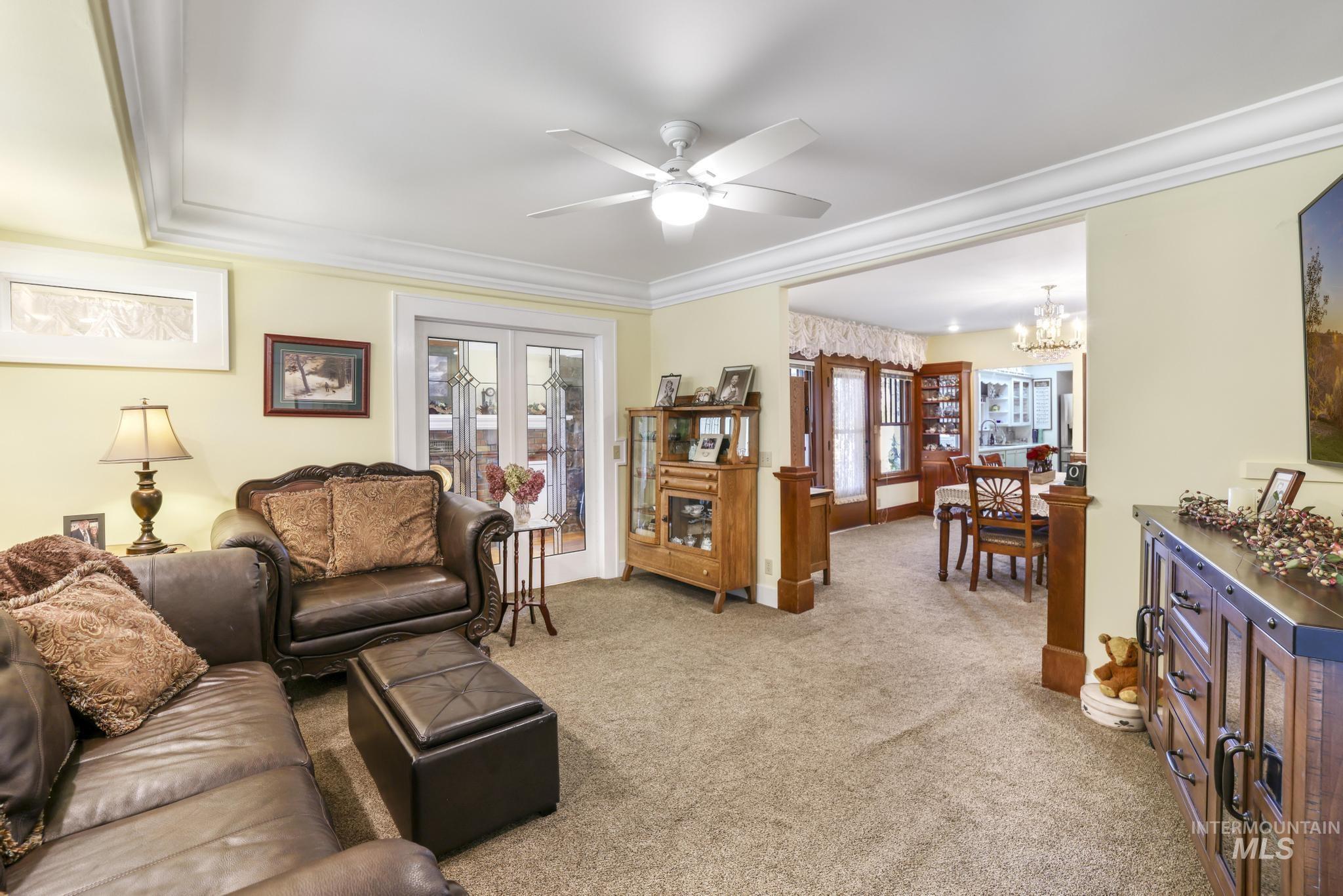 916 Hankins Rd N, Twin Falls, Idaho 83301, 3 Bedrooms, 4 Bathrooms, Residential For Sale, Price $750,000,MLS 98961760