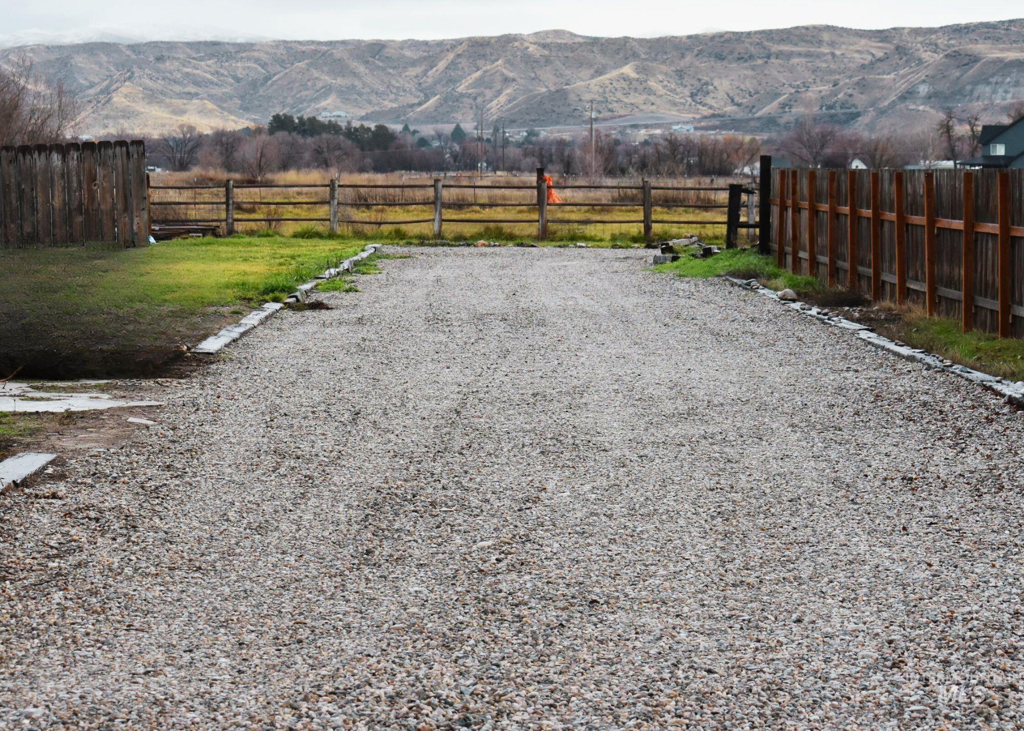 2412 S Mill Rd., Emmett, Idaho 83617, Land For Sale, Price $579,000,MLS 98961801