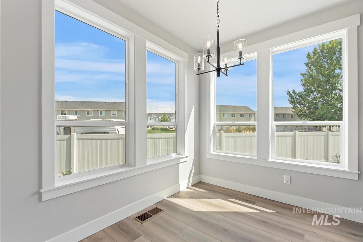 578 Hidden Mill Ct, Middleton, Idaho 83644, 4 Bedrooms, 3 Bathrooms, Residential For Sale, Price $624,900,MLS 98961810