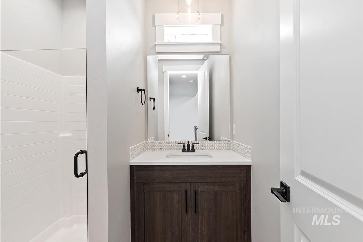 578 Hidden Mill Ct, Middleton, Idaho 83644, 4 Bedrooms, 3 Bathrooms, Residential For Sale, Price $624,900,MLS 98961810