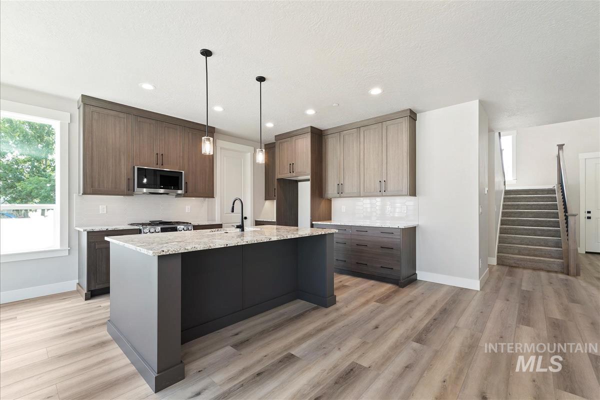 578 Hidden Mill Ct, Middleton, Idaho 83644, 4 Bedrooms, 3 Bathrooms, Residential For Sale, Price $624,900,MLS 98961810