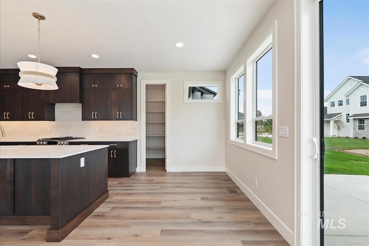 428 Hidden Mill Ct, Middleton, Idaho 83644, 4 Bedrooms, 2.5 Bathrooms, Residential For Sale, Price $589,900,MLS 98961812