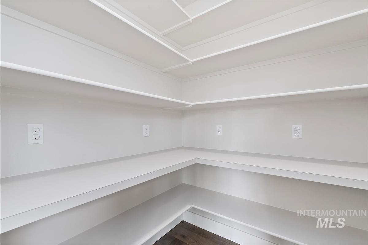 428 Hidden Mill Ct, Middleton, Idaho 83644, 4 Bedrooms, 2.5 Bathrooms, Residential For Sale, Price $589,900,MLS 98961812