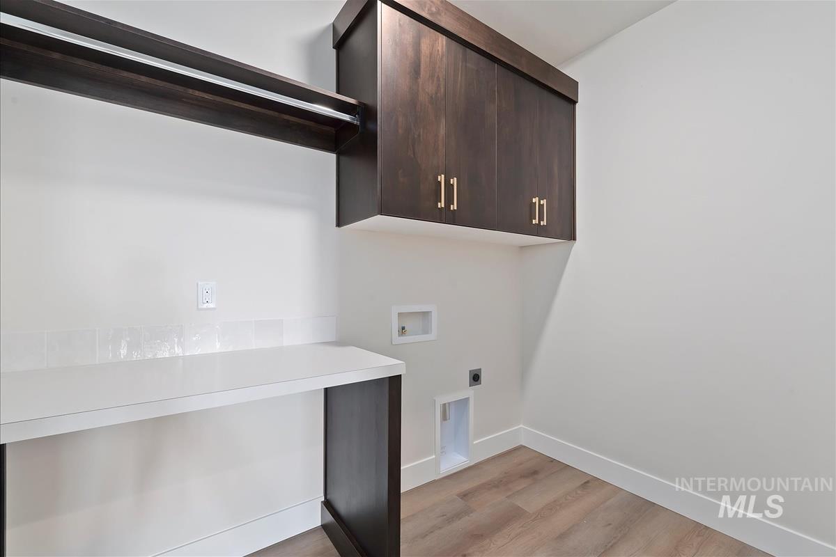 428 Hidden Mill Ct, Middleton, Idaho 83644, 4 Bedrooms, 2.5 Bathrooms, Residential For Sale, Price $589,900,MLS 98961812