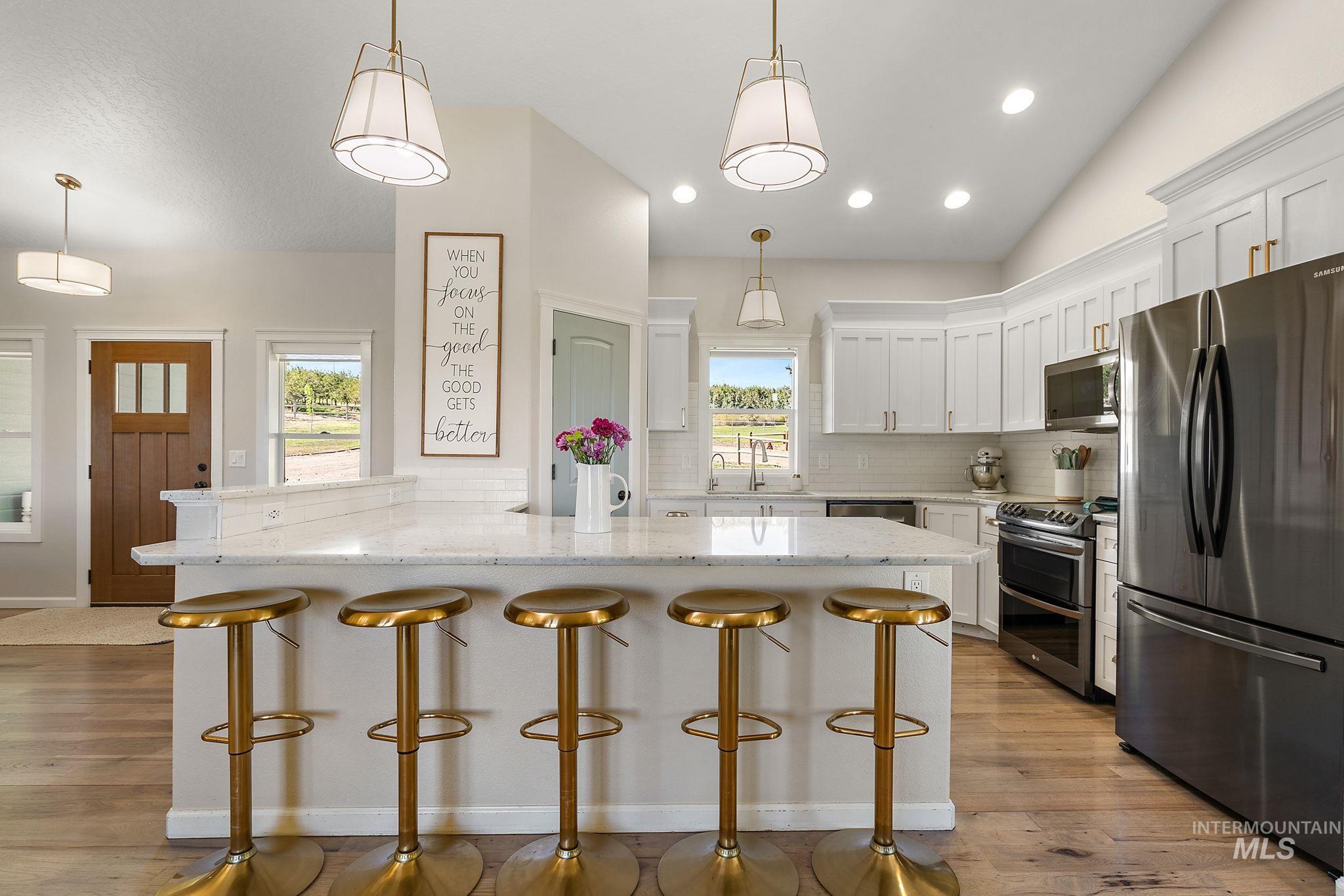 18018 Artist Way, Caldwell, Idaho 83607, 4 Bedrooms, 2.5 Bathrooms, Residential For Sale, Price $814,999,MLS 98961816