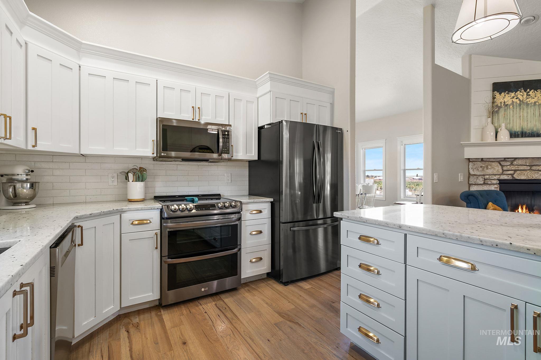 18018 Artist Way, Caldwell, Idaho 83607, 4 Bedrooms, 2.5 Bathrooms, Residential For Sale, Price $814,999,MLS 98961816