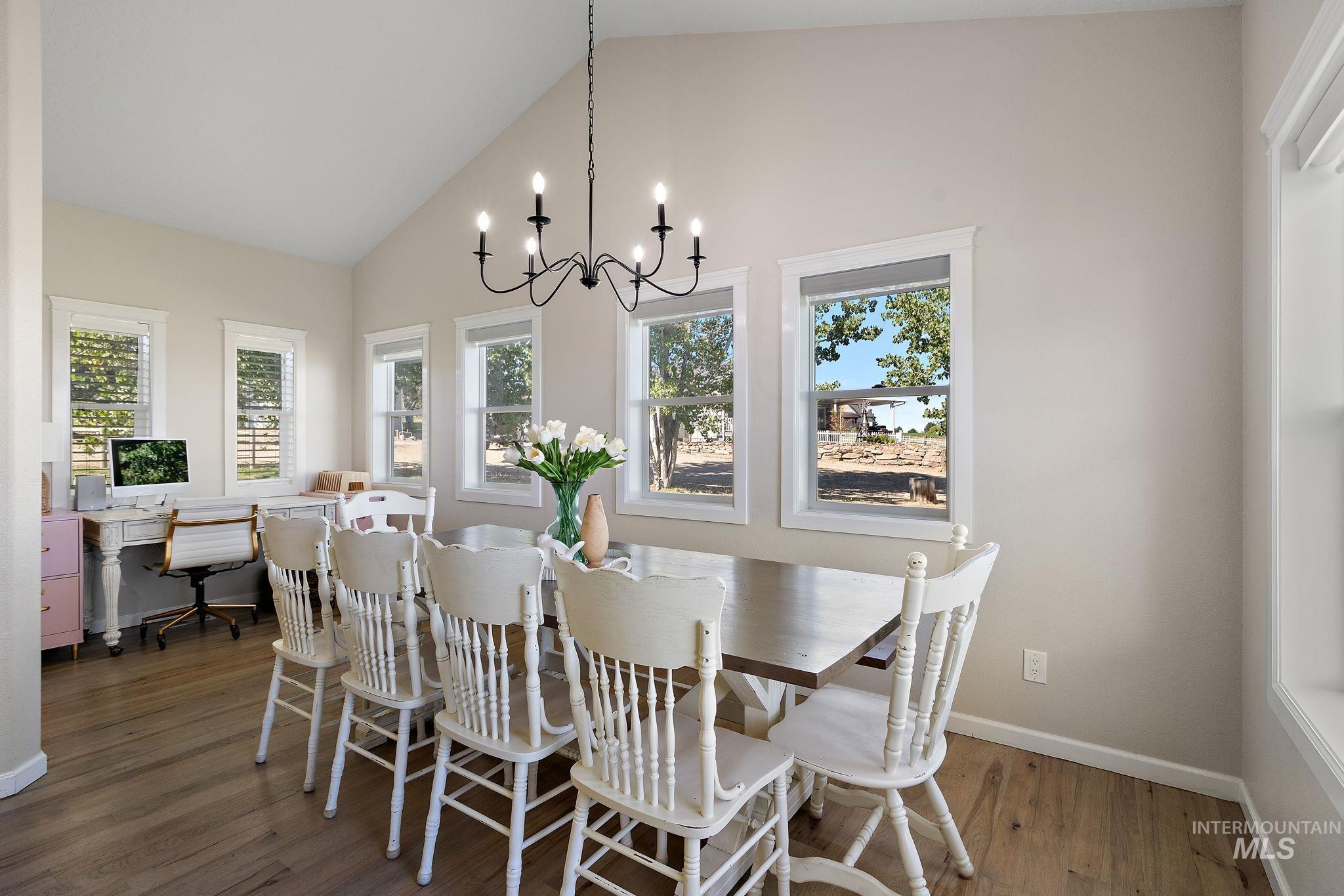 18018 Artist Way, Caldwell, Idaho 83607, 4 Bedrooms, 2.5 Bathrooms, Residential For Sale, Price $814,999,MLS 98961816