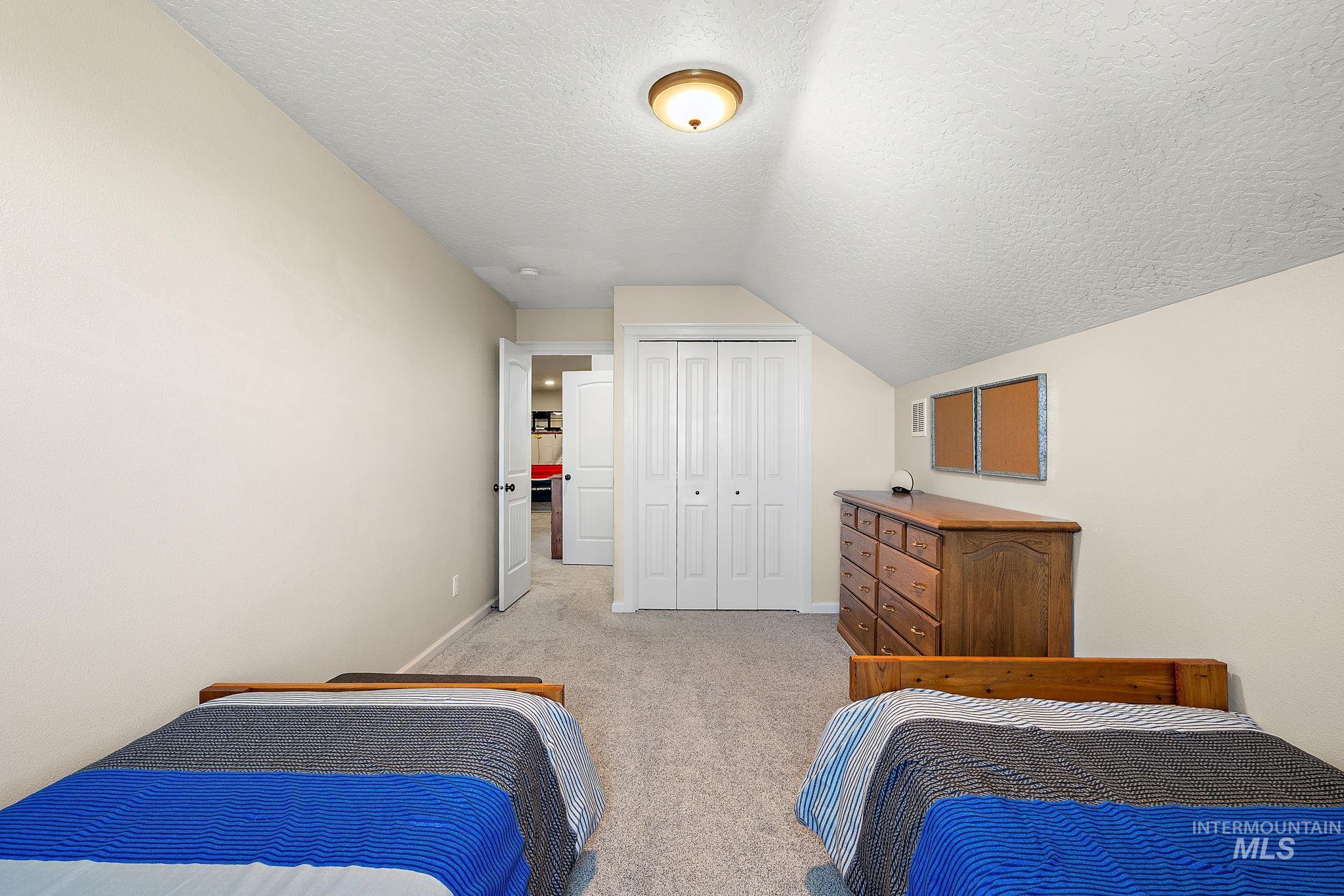 18018 Artist Way, Caldwell, Idaho 83607, 4 Bedrooms, 2.5 Bathrooms, Residential For Sale, Price $814,999,MLS 98961816