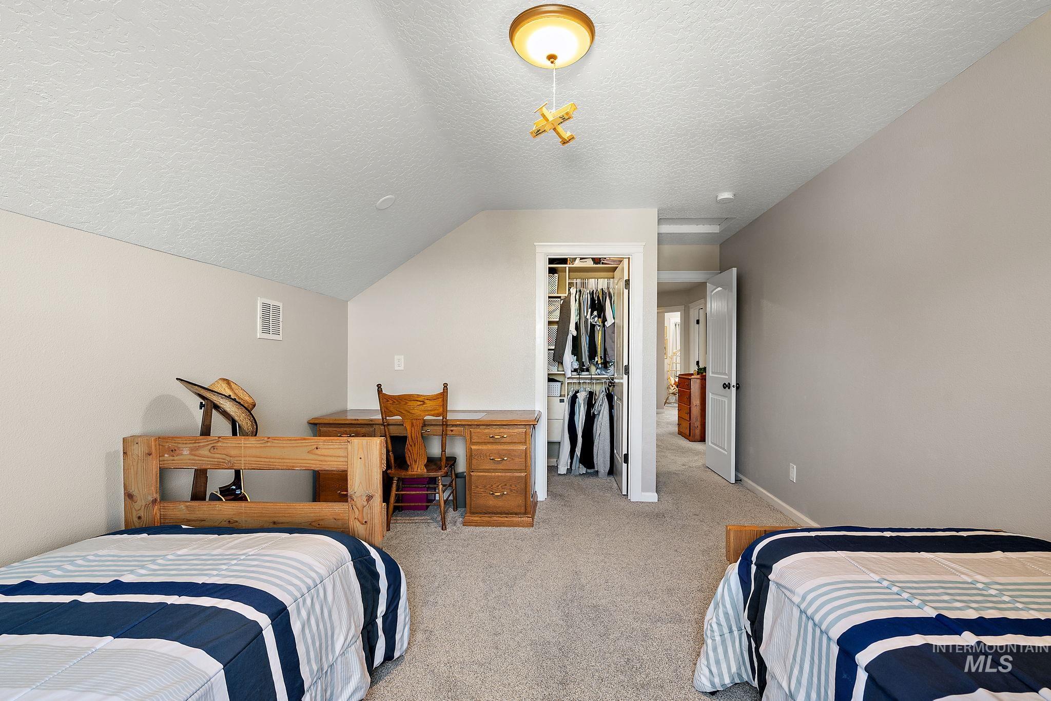 18018 Artist Way, Caldwell, Idaho 83607, 4 Bedrooms, 2.5 Bathrooms, Residential For Sale, Price $814,999,MLS 98961816