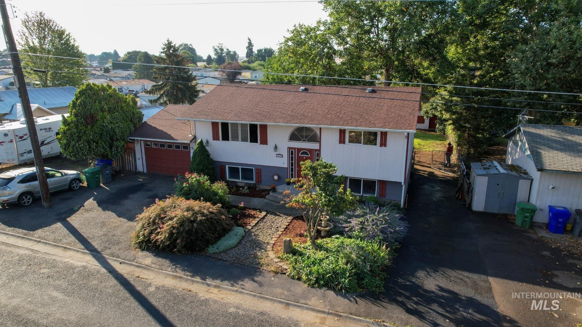 2020 Powers Ave., Lewiston, Idaho 83501, 4 Bedrooms, 2 Bathrooms, Residential For Sale, Price $427,900, 98961826