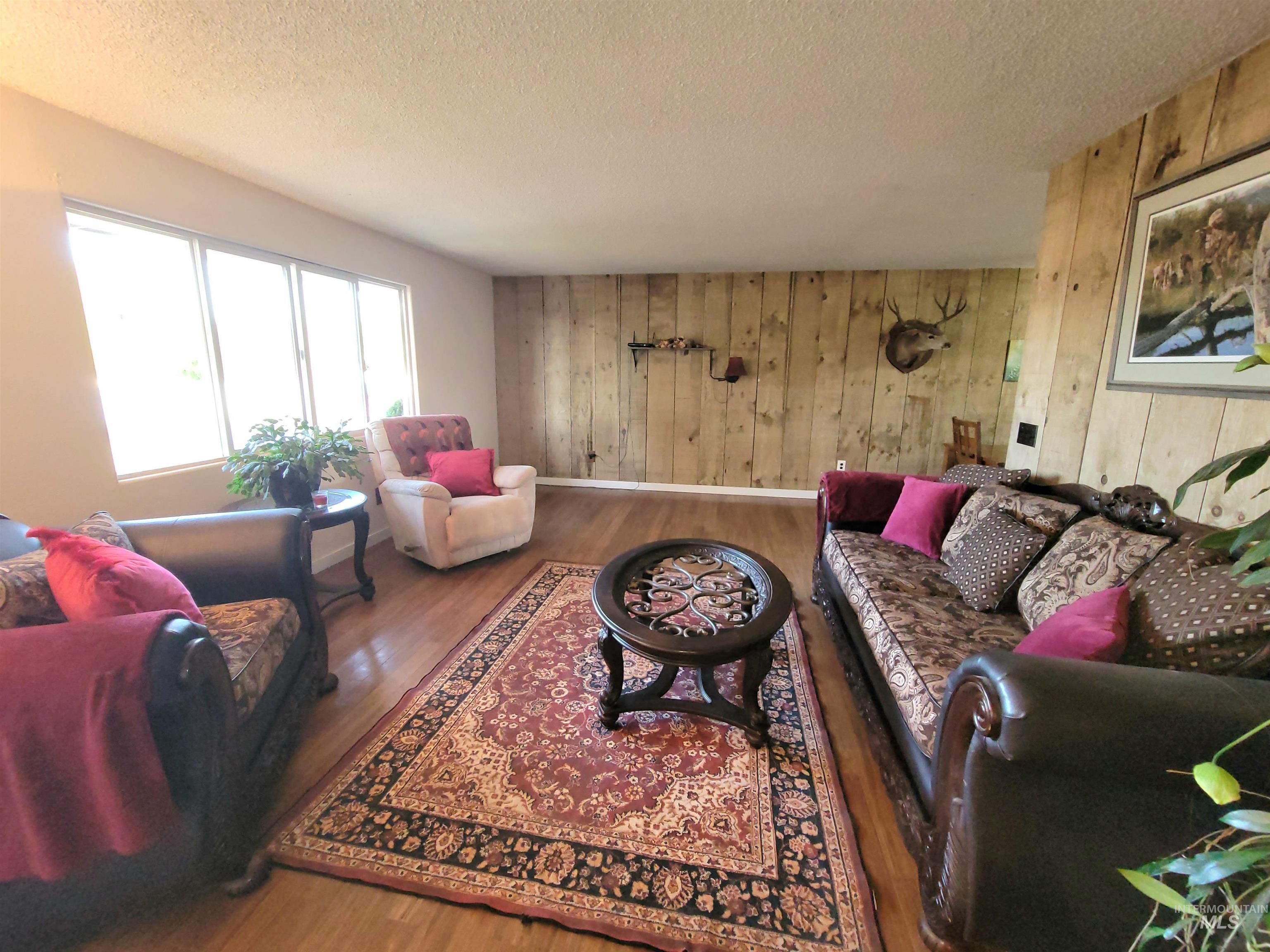 2020 Powers Ave., Lewiston, Idaho 83501, 4 Bedrooms, 2 Bathrooms, Residential For Sale, Price $424,900, 98961826