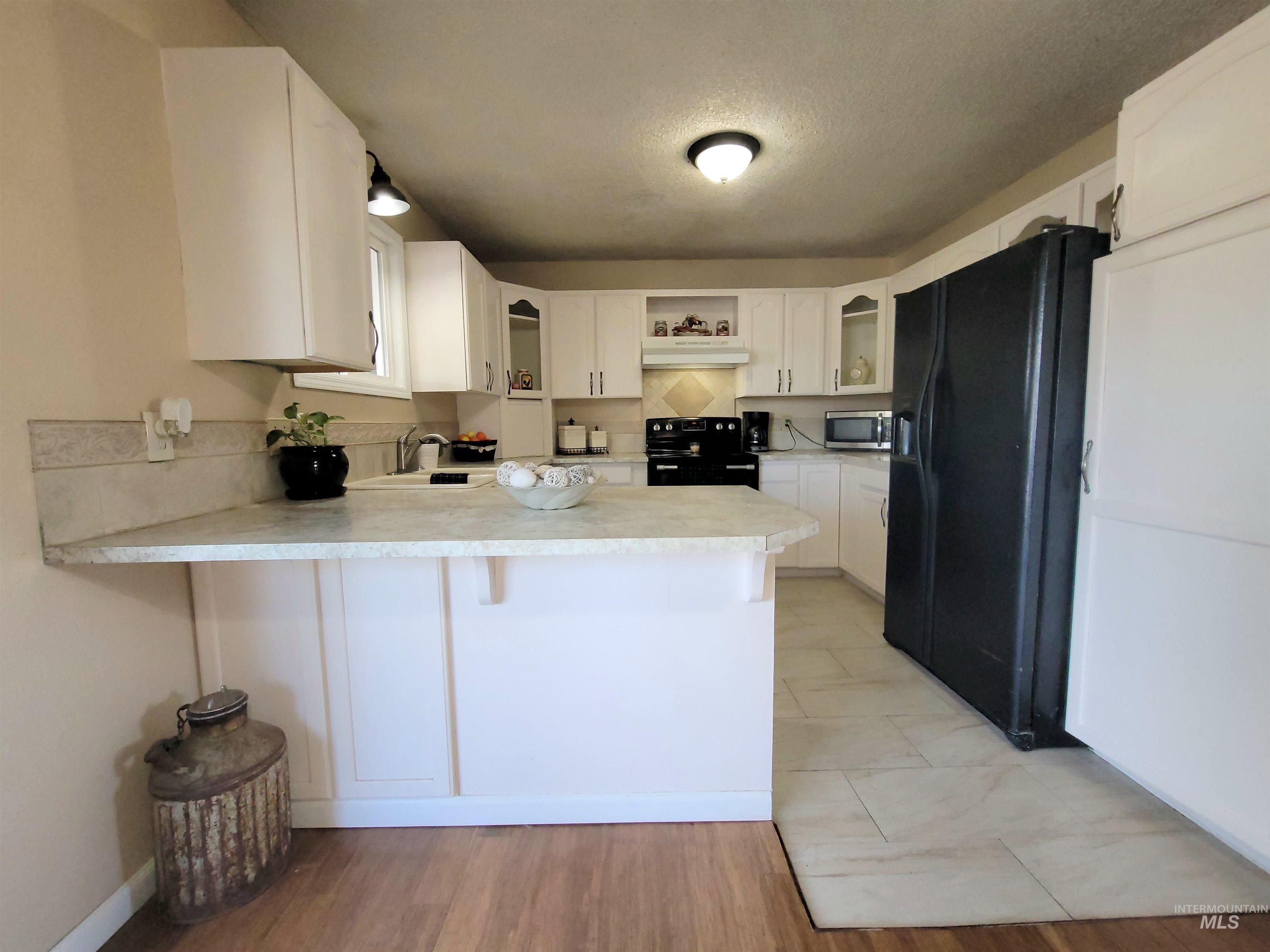 2020 Powers Ave., Lewiston, Idaho 83501, 4 Bedrooms, 2 Bathrooms, Residential For Sale, Price $424,900, 98961826
