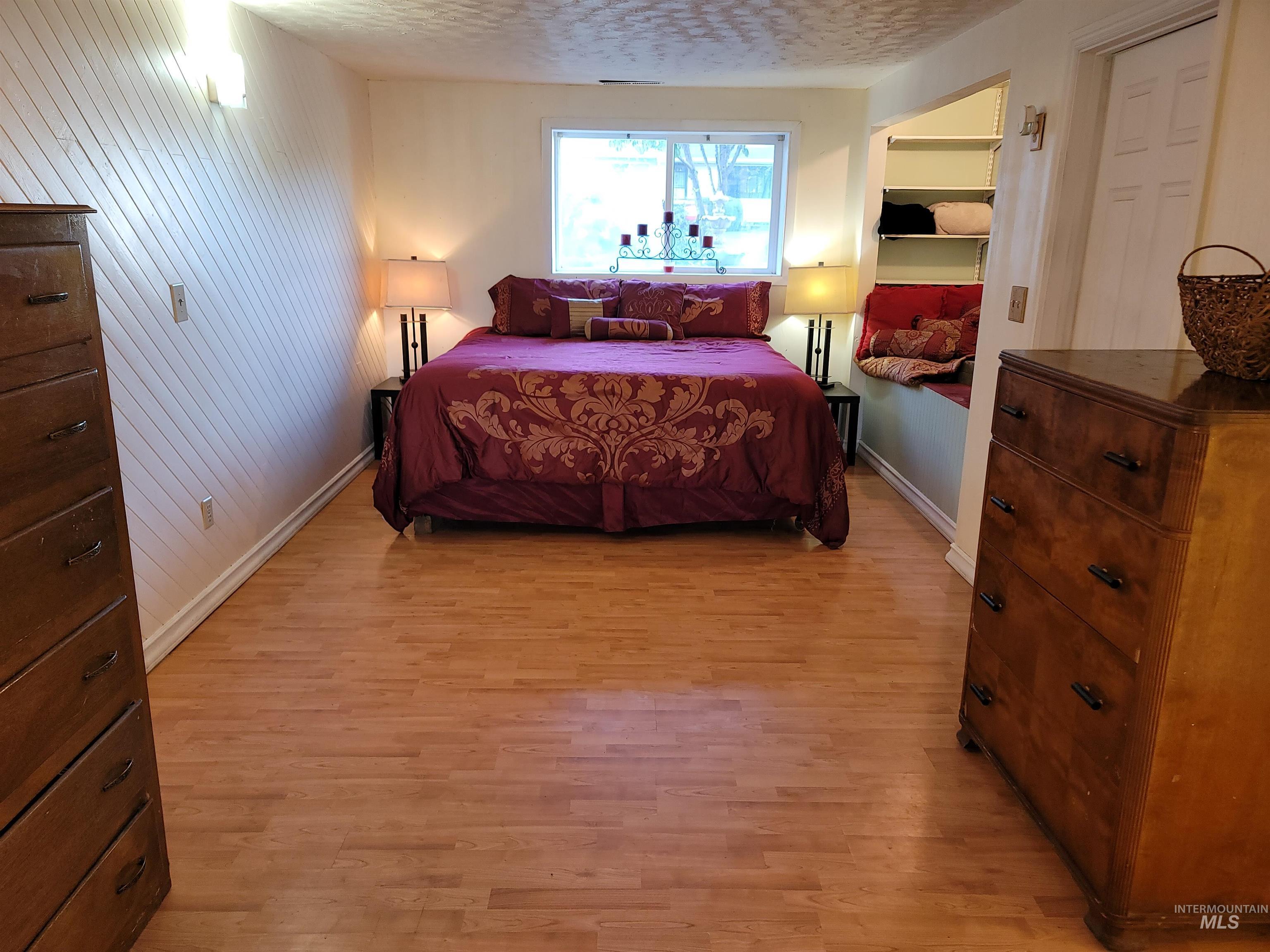 2020 Powers Ave., Lewiston, Idaho 83501, 4 Bedrooms, 2 Bathrooms, Residential For Sale, Price $427,900, 98961826