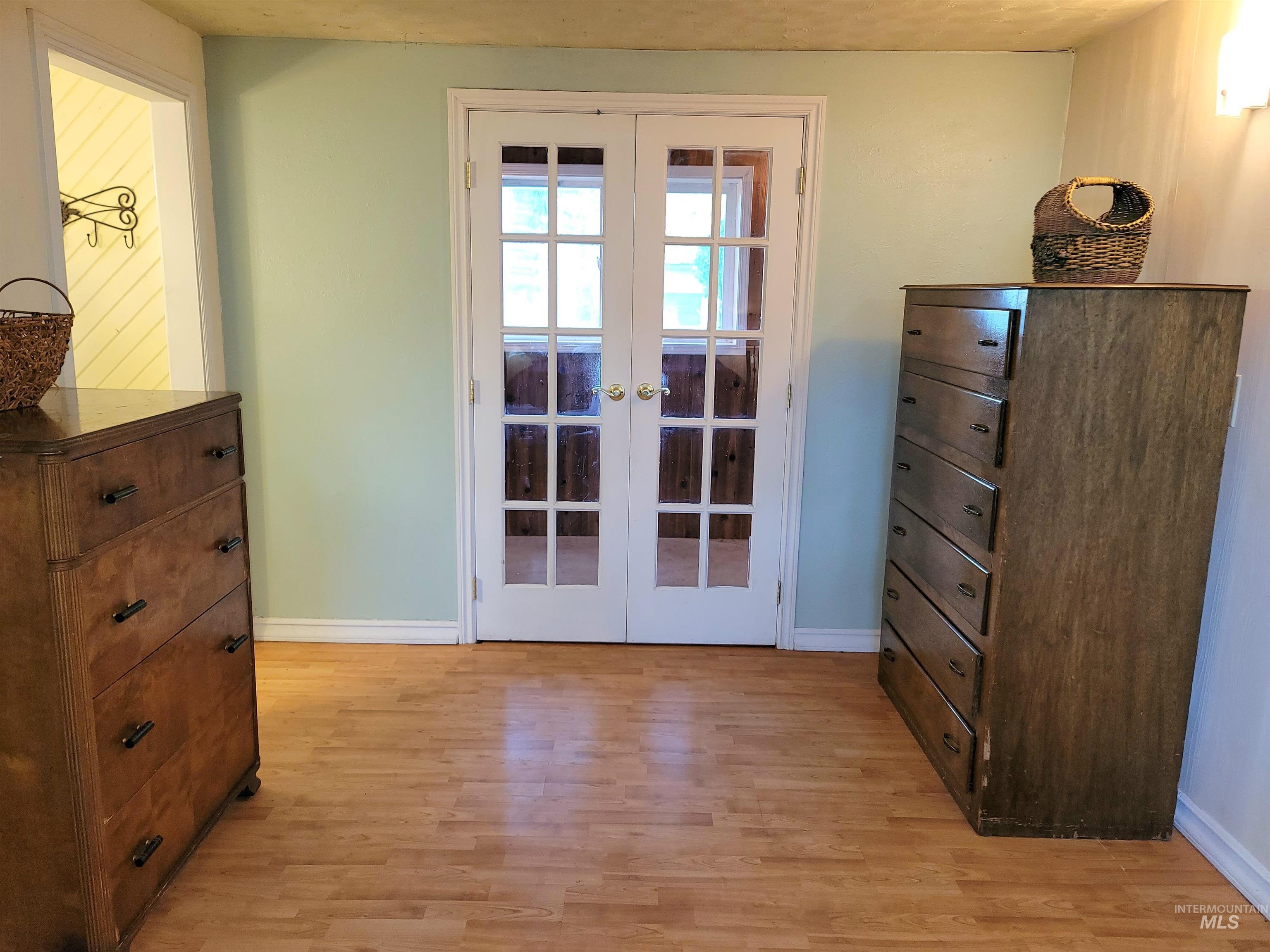 2020 Powers Ave., Lewiston, Idaho 83501, 4 Bedrooms, 2 Bathrooms, Residential For Sale, Price $427,900, 98961826