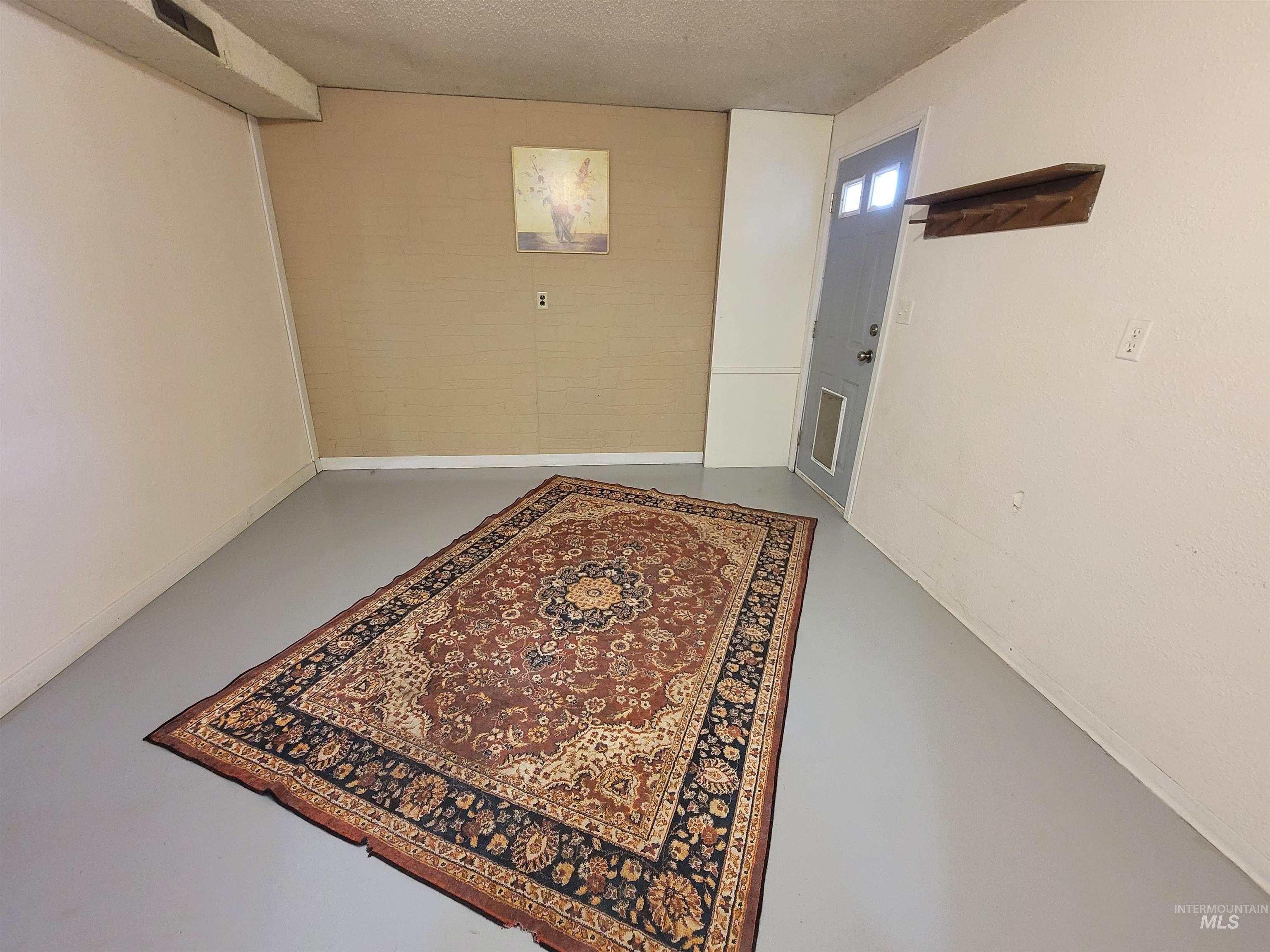 2020 Powers Ave., Lewiston, Idaho 83501, 4 Bedrooms, 2 Bathrooms, Residential For Sale, Price $427,900, 98961826