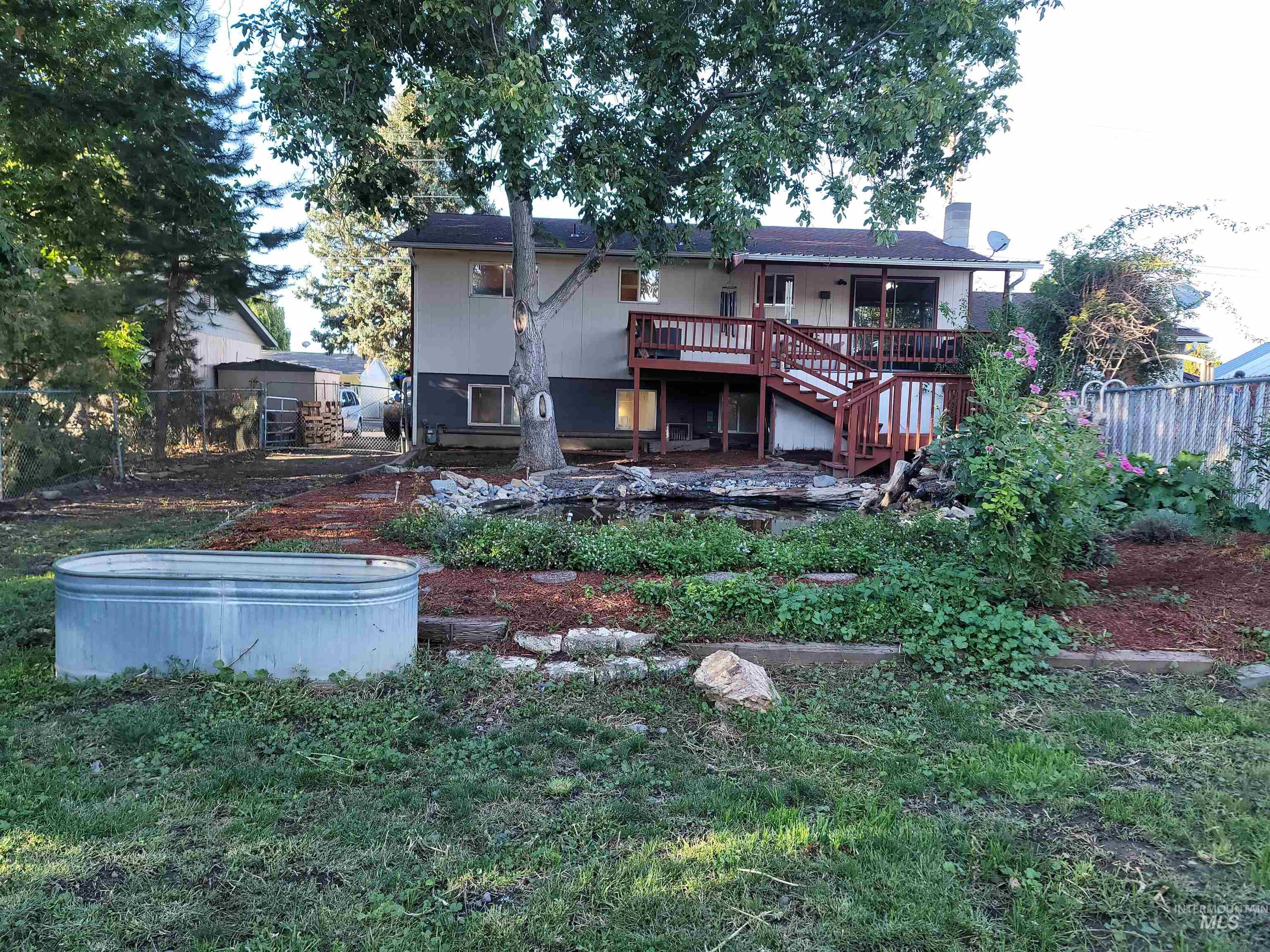 2020 Powers Ave., Lewiston, Idaho 83501, 4 Bedrooms, 2 Bathrooms, Residential For Sale, Price $427,900, 98961826