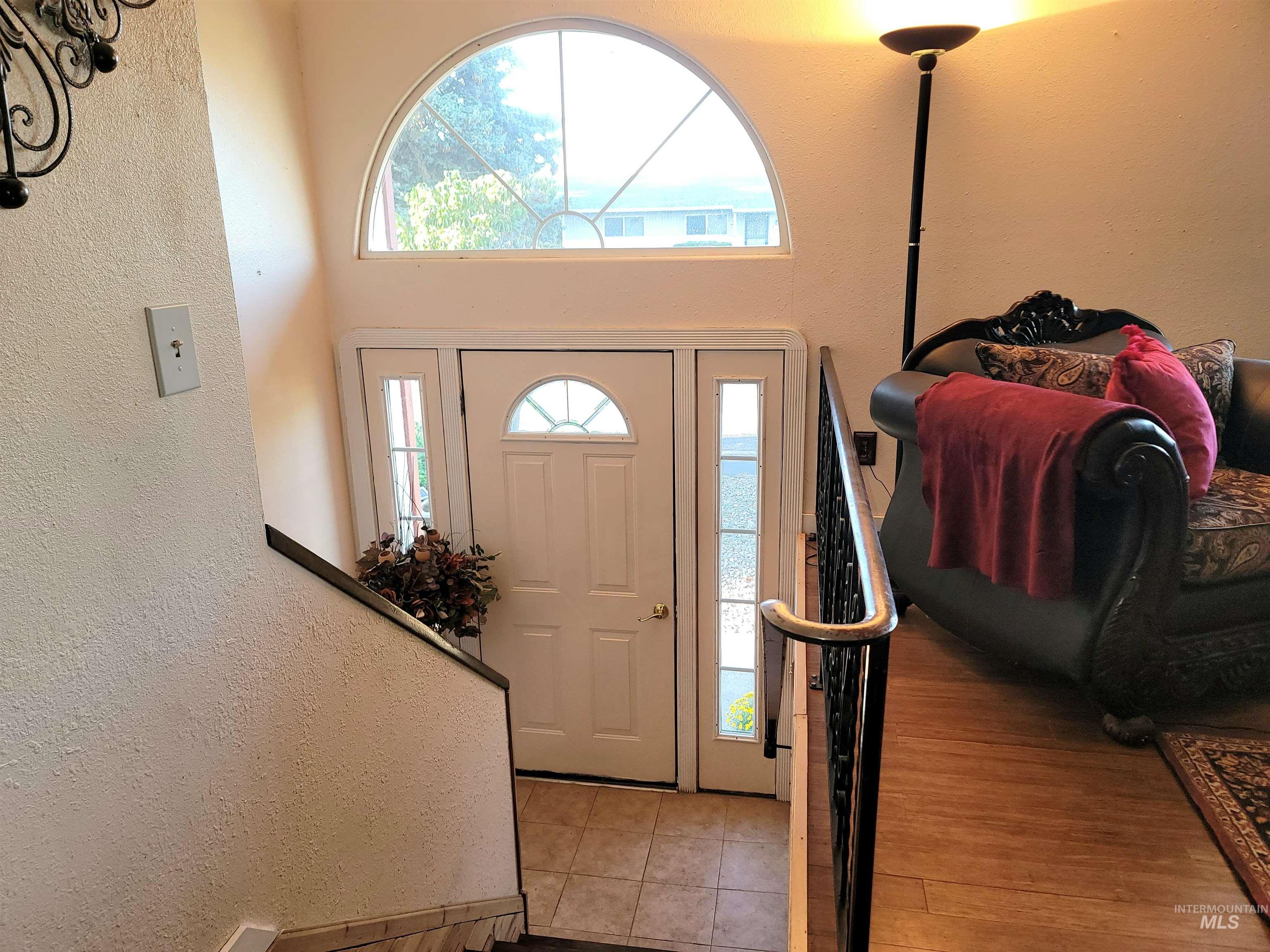 2020 Powers Ave., Lewiston, Idaho 83501, 4 Bedrooms, 2 Bathrooms, Residential For Sale, Price $424,900, 98961826