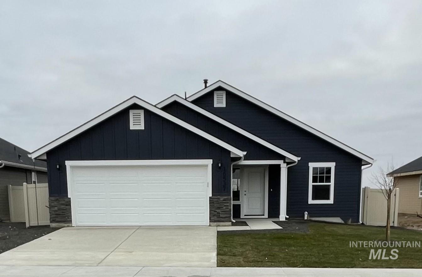 1814 S Windhelm St., Caldwell, Idaho 83605, 3 Bedrooms, 2 Bathrooms, Residential For Sale, Price $348,990,MLS 98961827