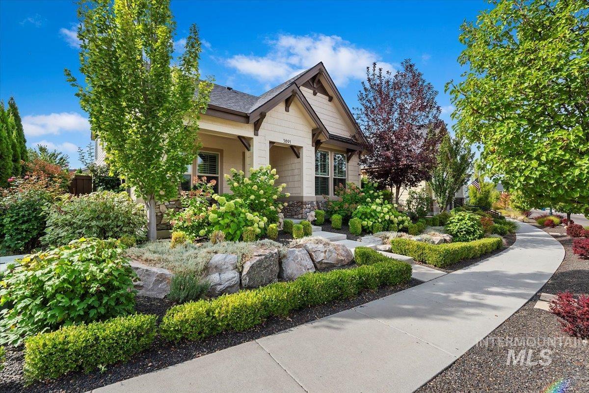 3891 W Farm View Dr, Boise, Idaho 83714, 3 Bedrooms, 2.5 Bathrooms, Residential For Sale, Price $795,000, 98961829