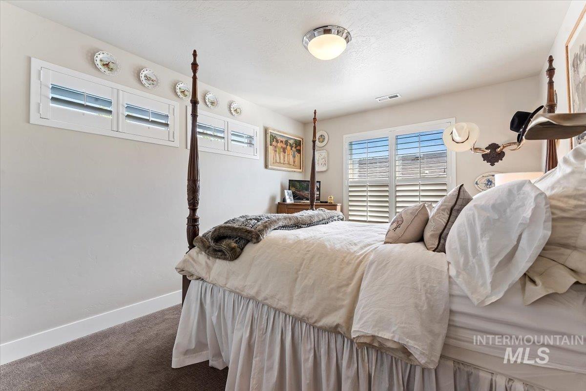 3891 W Farm View Dr, Boise, Idaho 83714, 3 Bedrooms, 2.5 Bathrooms, Residential For Sale, Price $795,000, 98961829