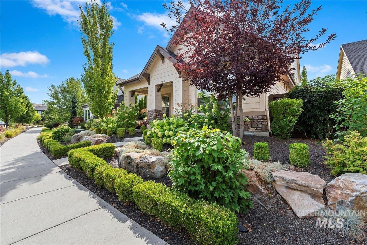 3891 W Farm View Dr, Boise, Idaho 83714, 3 Bedrooms, 2.5 Bathrooms, Residential For Sale, Price $795,000, 98961829