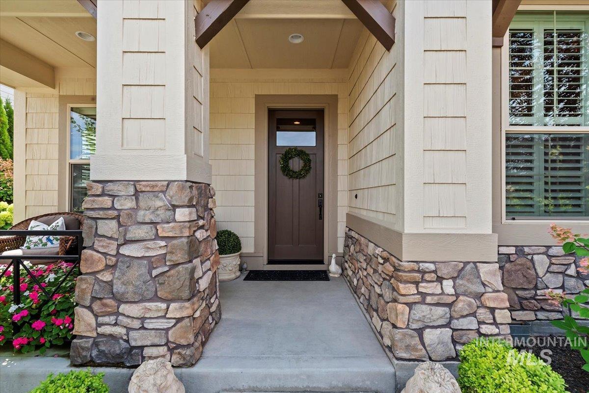 3891 W Farm View Dr, Boise, Idaho 83714, 3 Bedrooms, 2.5 Bathrooms, Residential For Sale, Price $795,000, 98961829