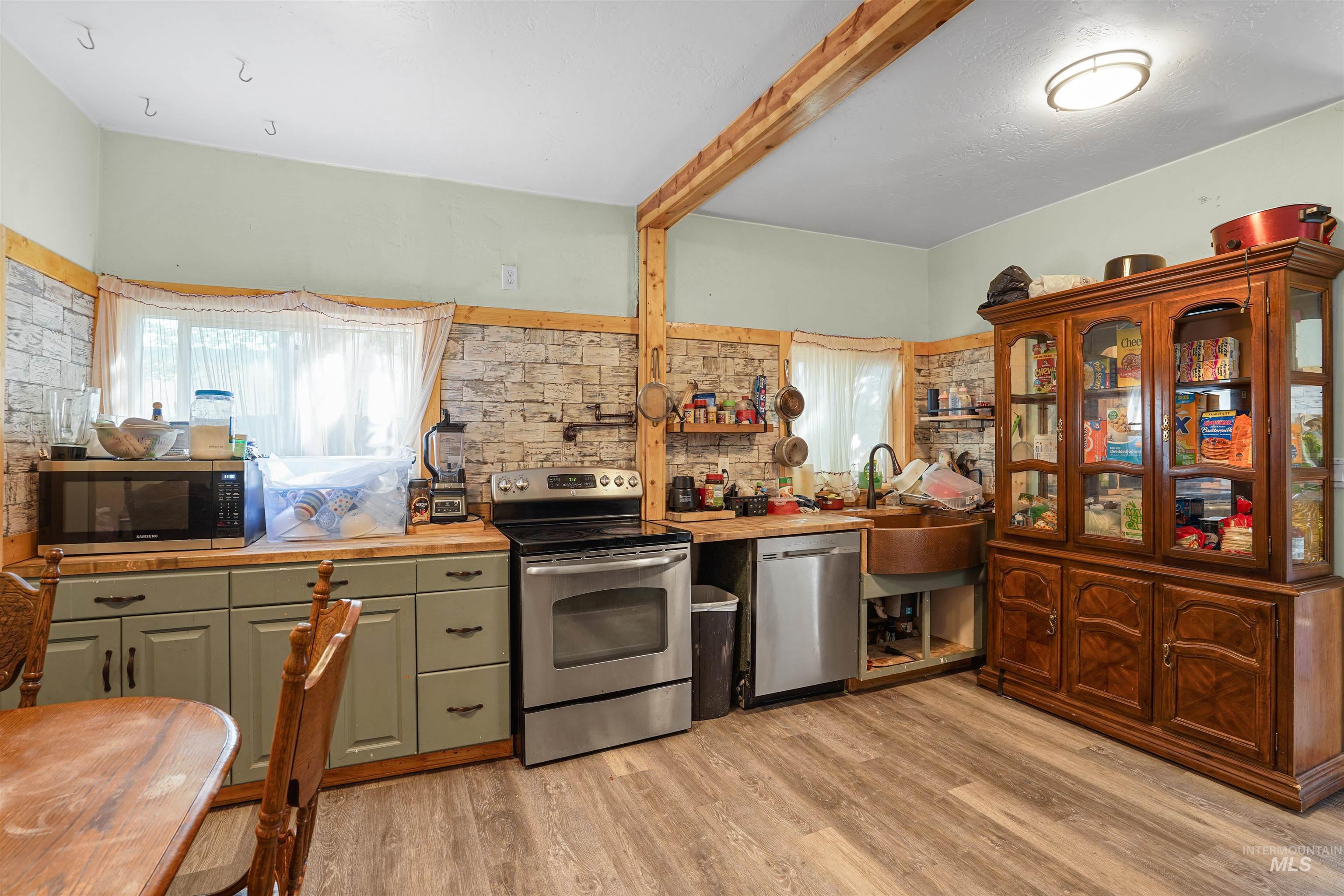 60 S 850 E, Declo, Idaho 83323, 2 Bedrooms, 1 Bathroom, Residential For Sale, Price $280,000,MLS 98961839