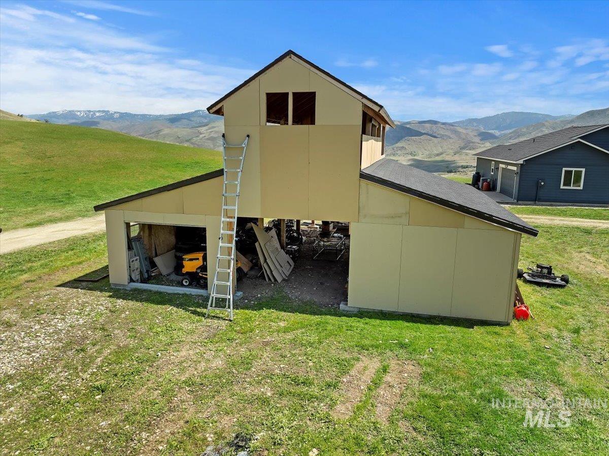 34 Deirdre Dr, Horseshoe Bend, Idaho 83629, 4 Bedrooms, 2.5 Bathrooms, Residential For Sale, Price $1,380,000,MLS 98961849