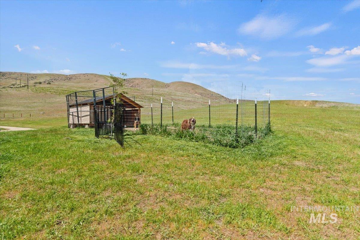 34 Deirdre Dr, Horseshoe Bend, Idaho 83629, 4 Bedrooms, 2.5 Bathrooms, Residential For Sale, Price $1,380,000,MLS 98961849