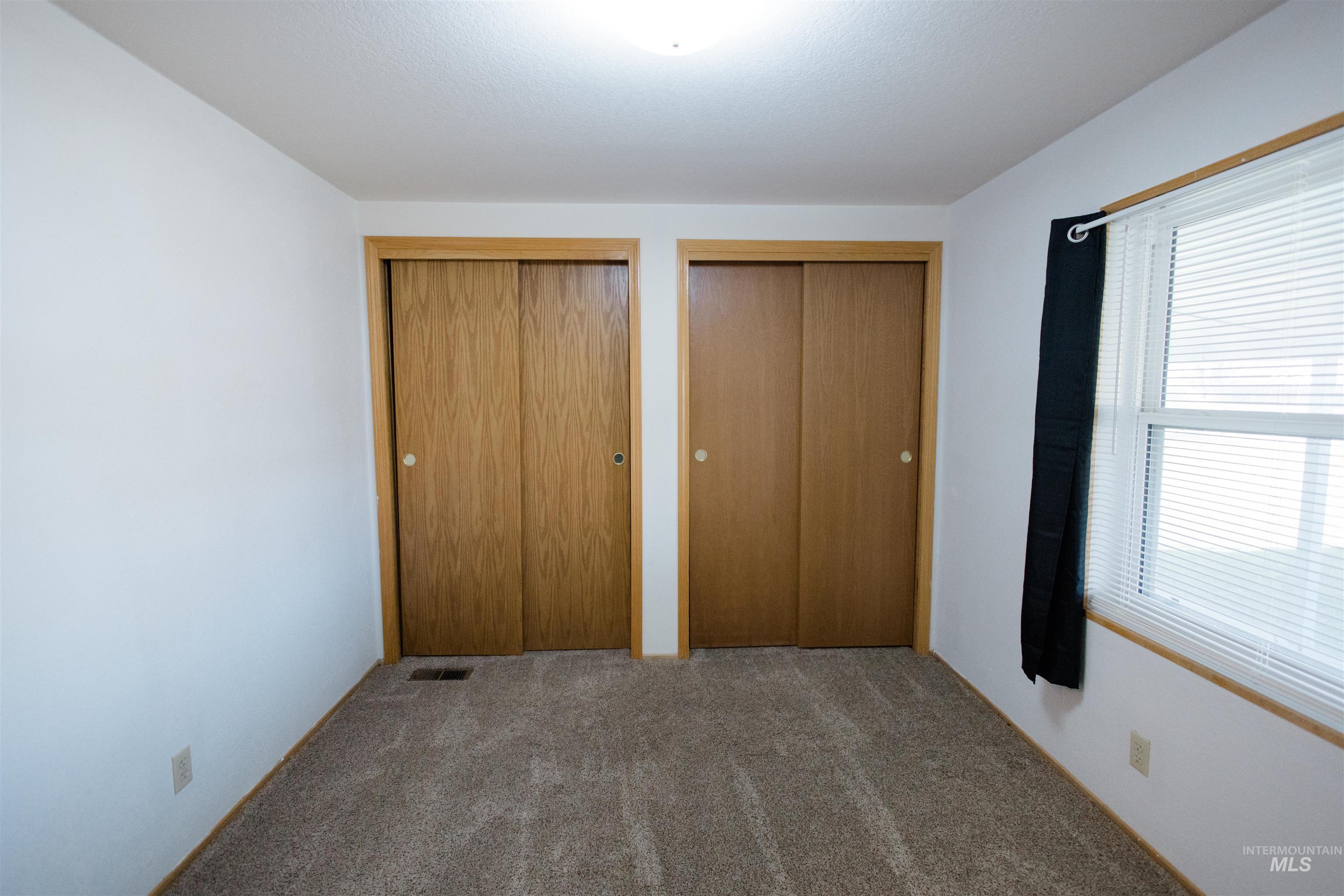 914 NE Beaman, Mountain Home, Idaho 83647, 3 Bedrooms, 2 Bathrooms, Residential For Sale, Price $520,000,MLS 98961862