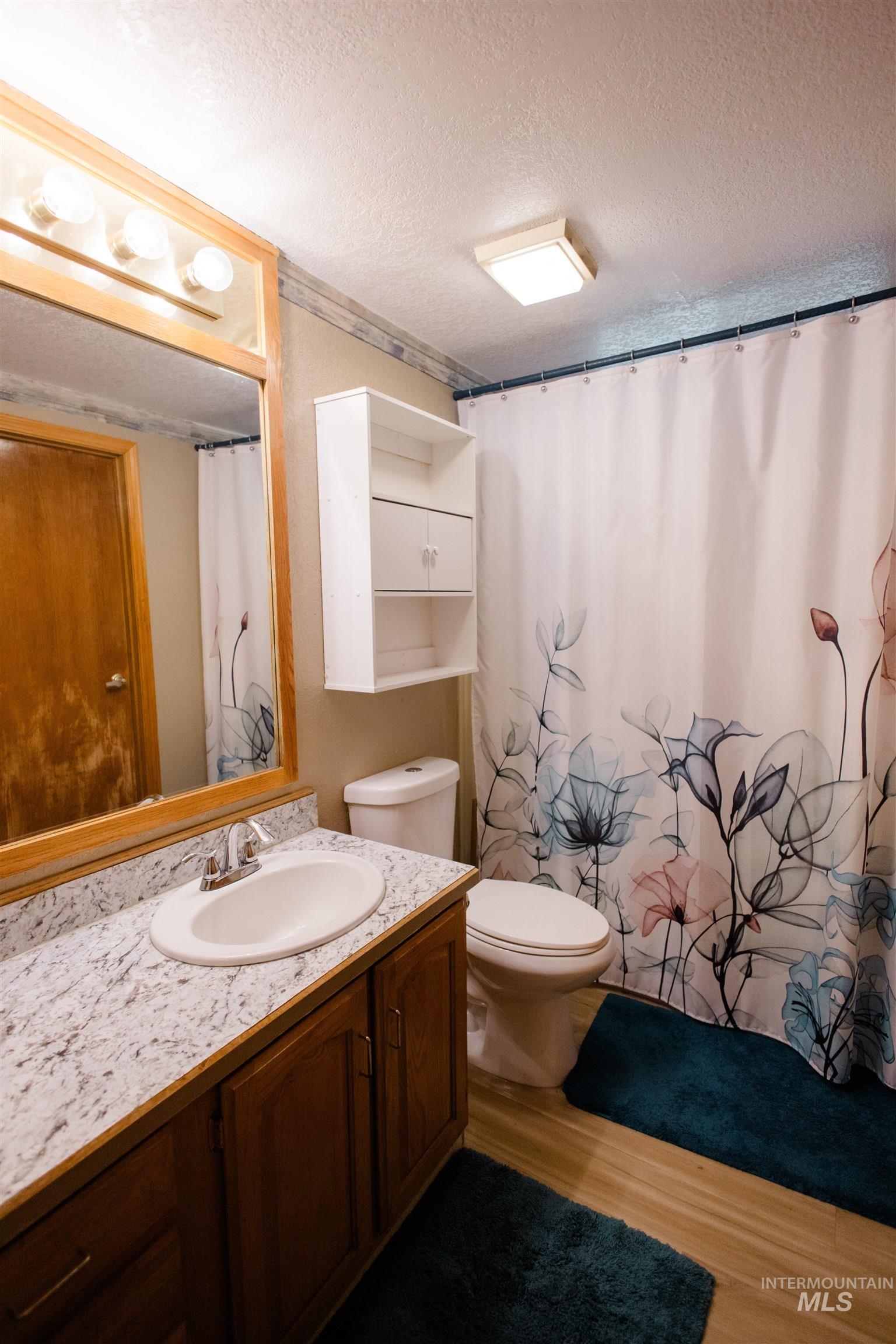 914 NE Beaman, Mountain Home, Idaho 83647, 3 Bedrooms, 2 Bathrooms, Residential For Sale, Price $520,000,MLS 98961862