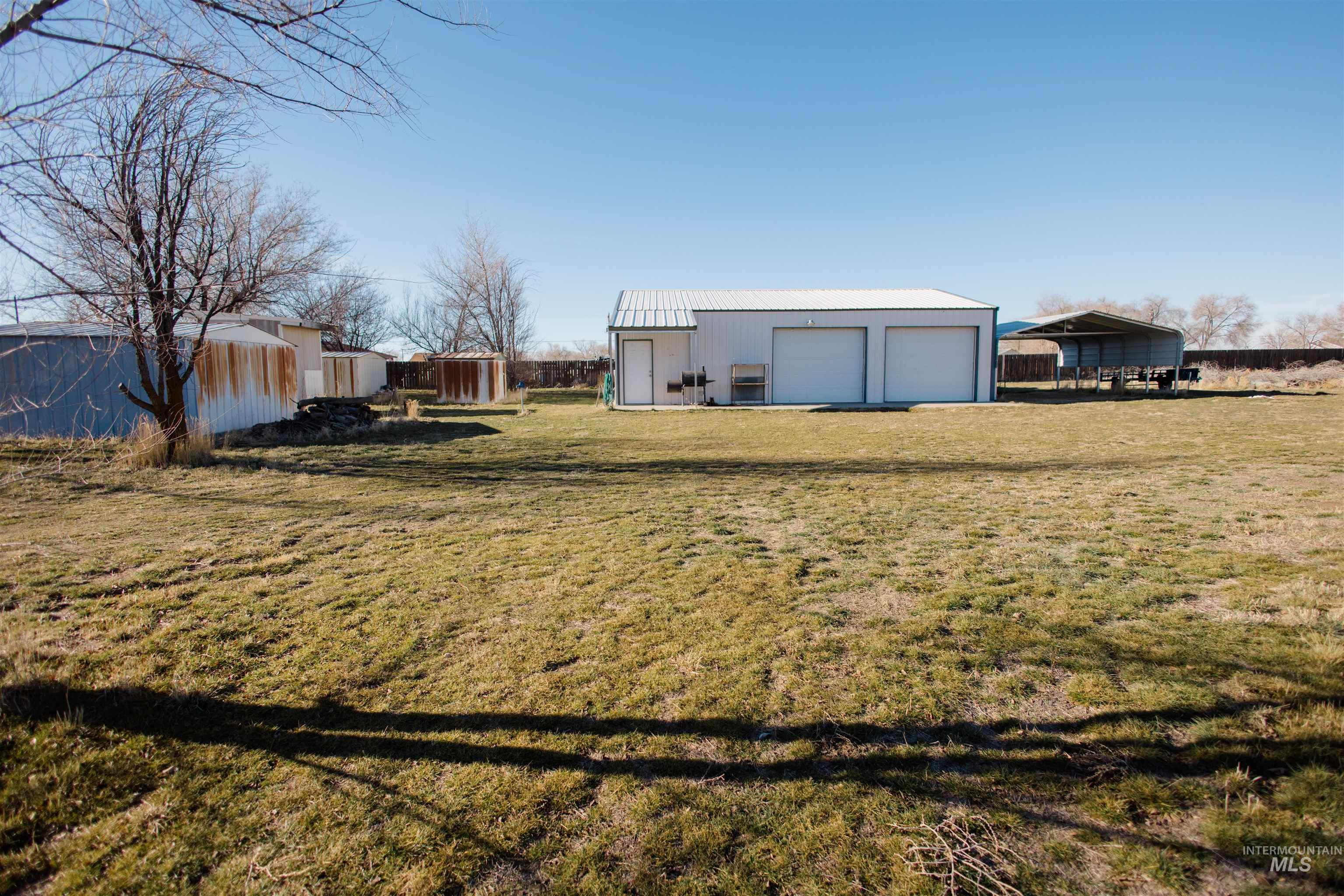 914 NE Beaman, Mountain Home, Idaho 83647, 3 Bedrooms, 2 Bathrooms, Residential For Sale, Price $520,000,MLS 98961862