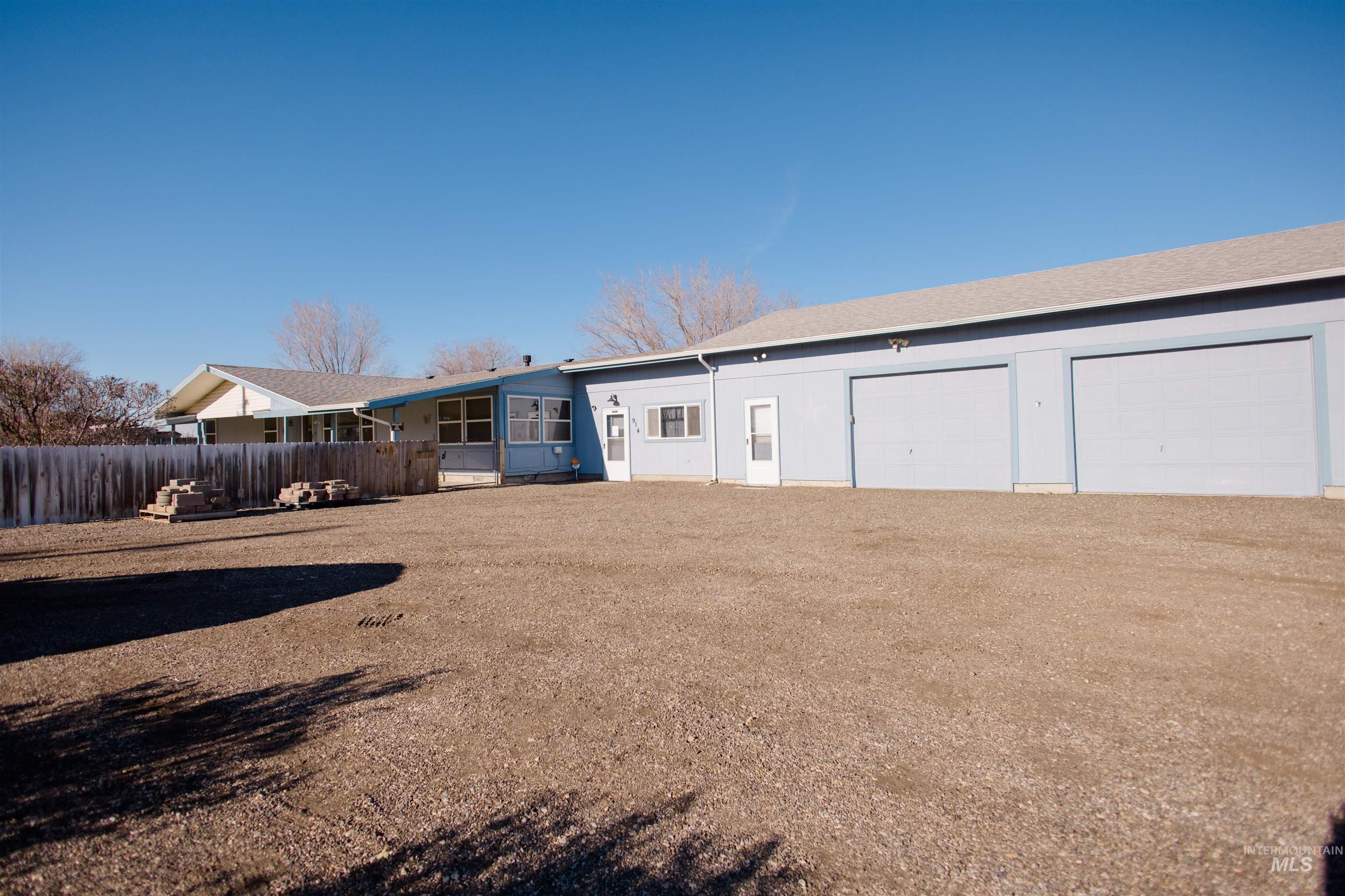 914 NE Beaman, Mountain Home, Idaho 83647, 3 Bedrooms, 2 Bathrooms, Residential For Sale, Price $520,000,MLS 98961862