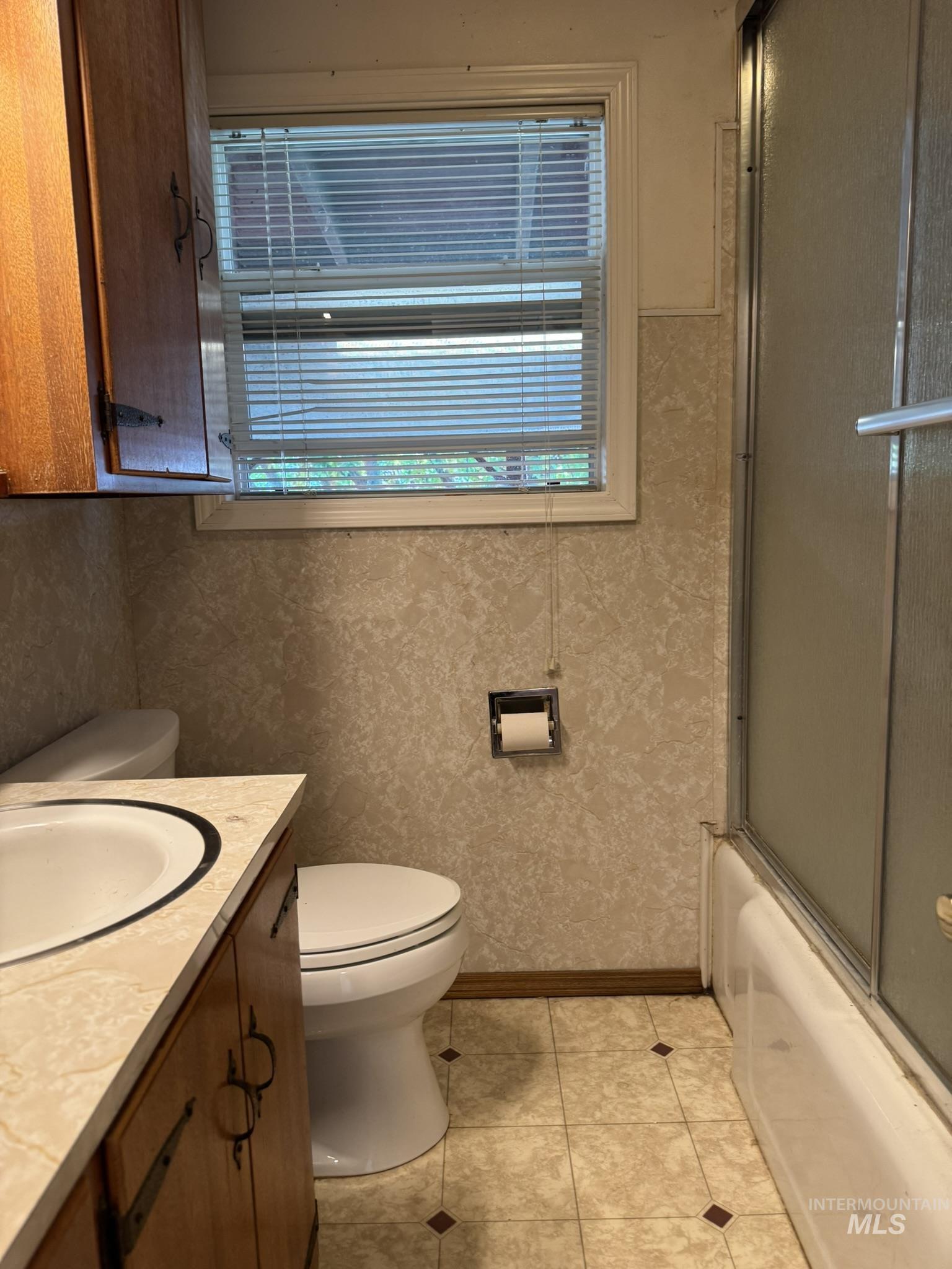 431 N Bracken Street, Twin Falls, Idaho 83301, 4 Bedrooms, 1 Bathroom, Residential For Sale, Price $285,000,MLS 98961866